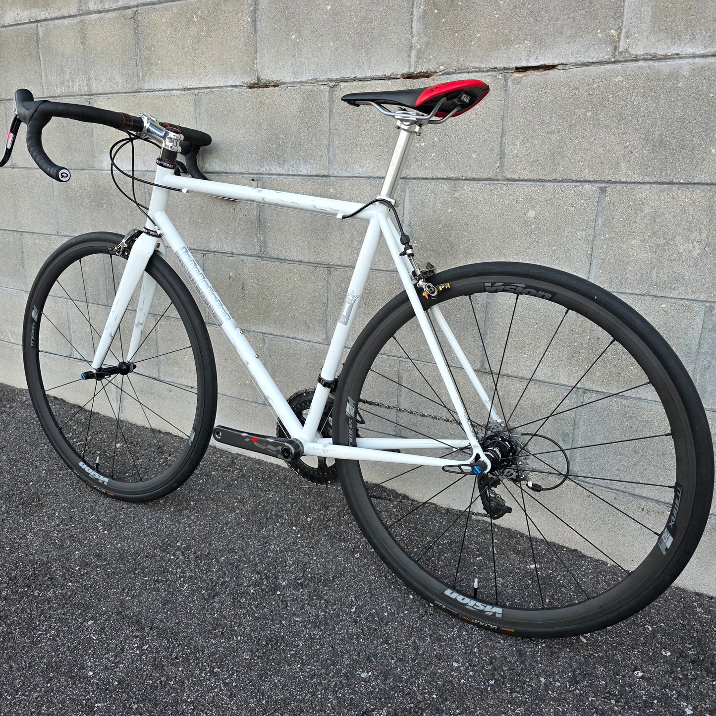 Independent Fabrication Crown Jewel Steel 54cm