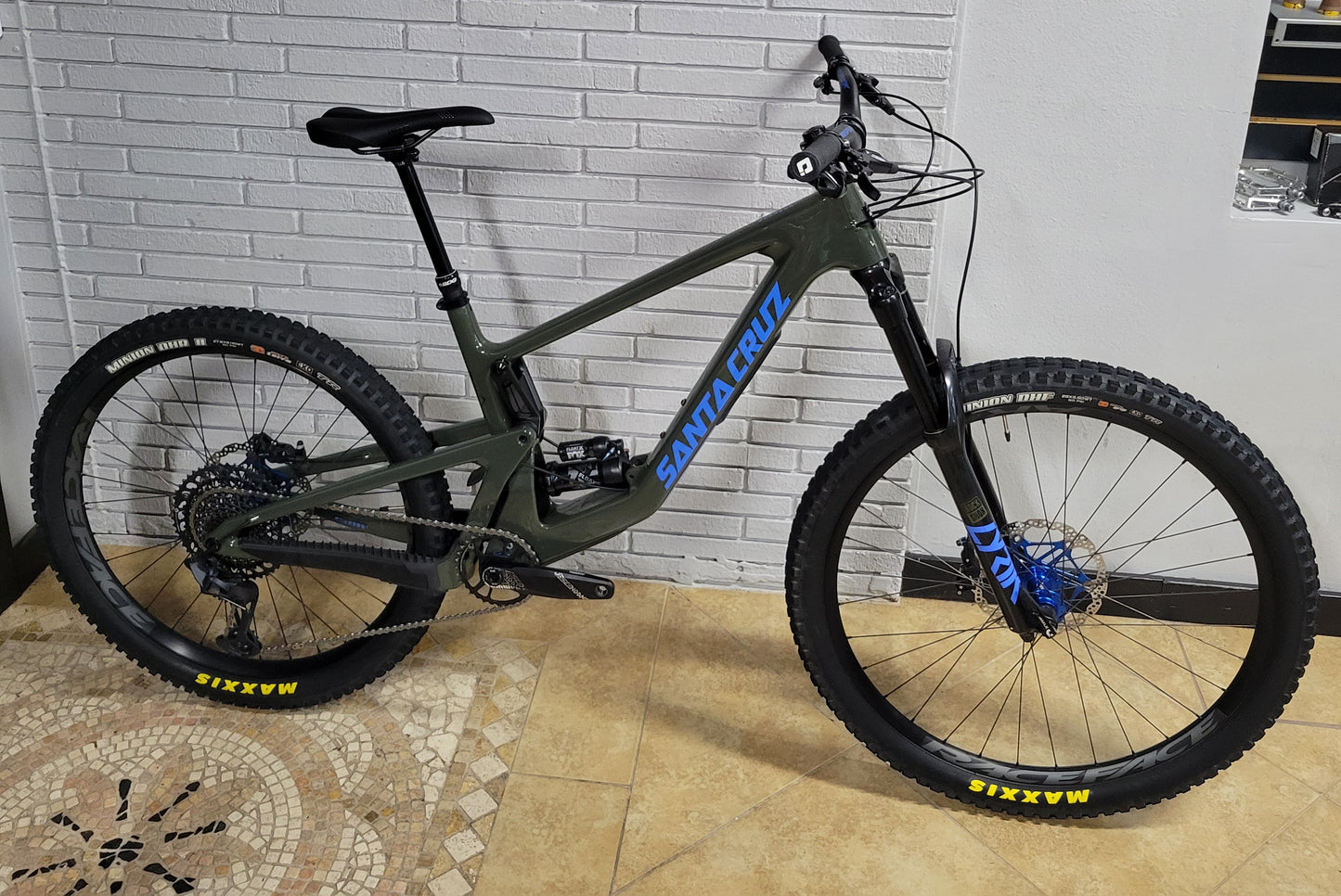 2022 Santa Cruz Bronson Carbon MX (Large) w/ Hope Upgrades