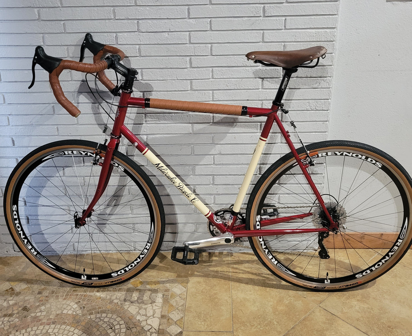 Milwaukee Steel Gravel Bike (57/58cm)