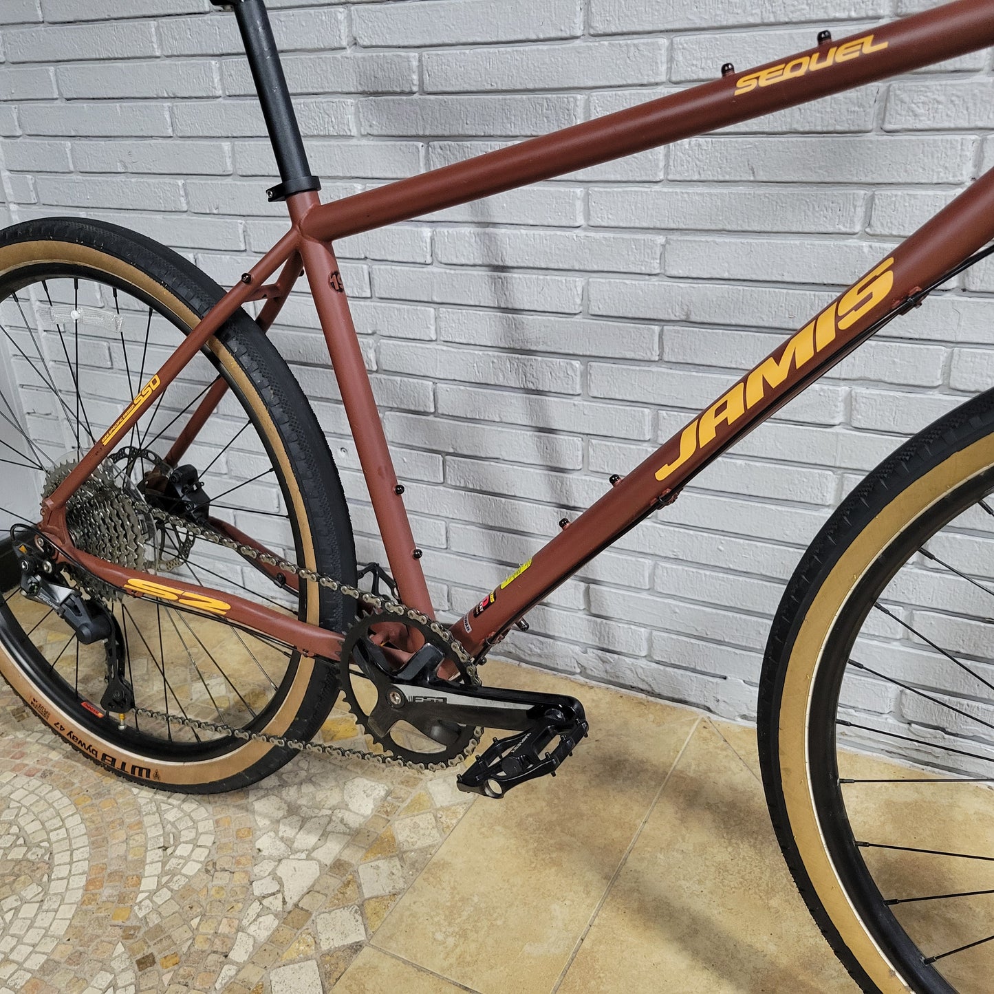 2021 Jamis Sequel S2 (Large 19") Gravel/ Adventure/ Urban Bike