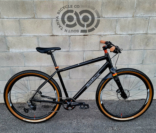 2020 Salsa Journeyman Custom Gravel Bike