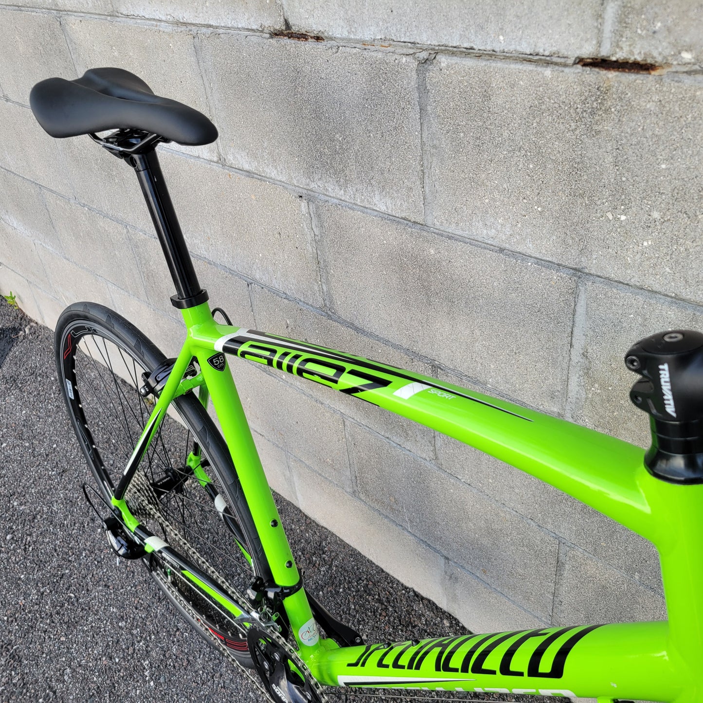 Specialized Allez Road Bike (58cm)