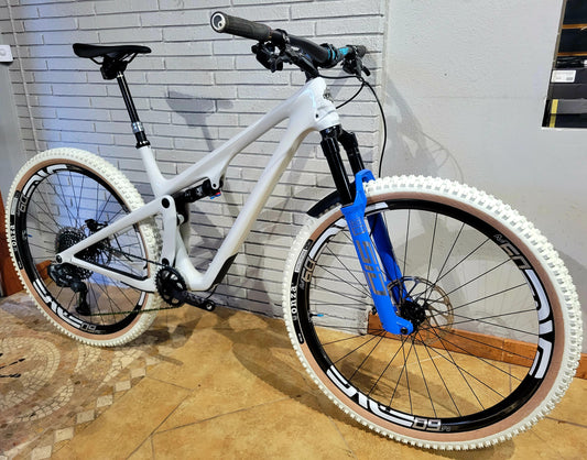 2021 Yeti SB115 (Large)