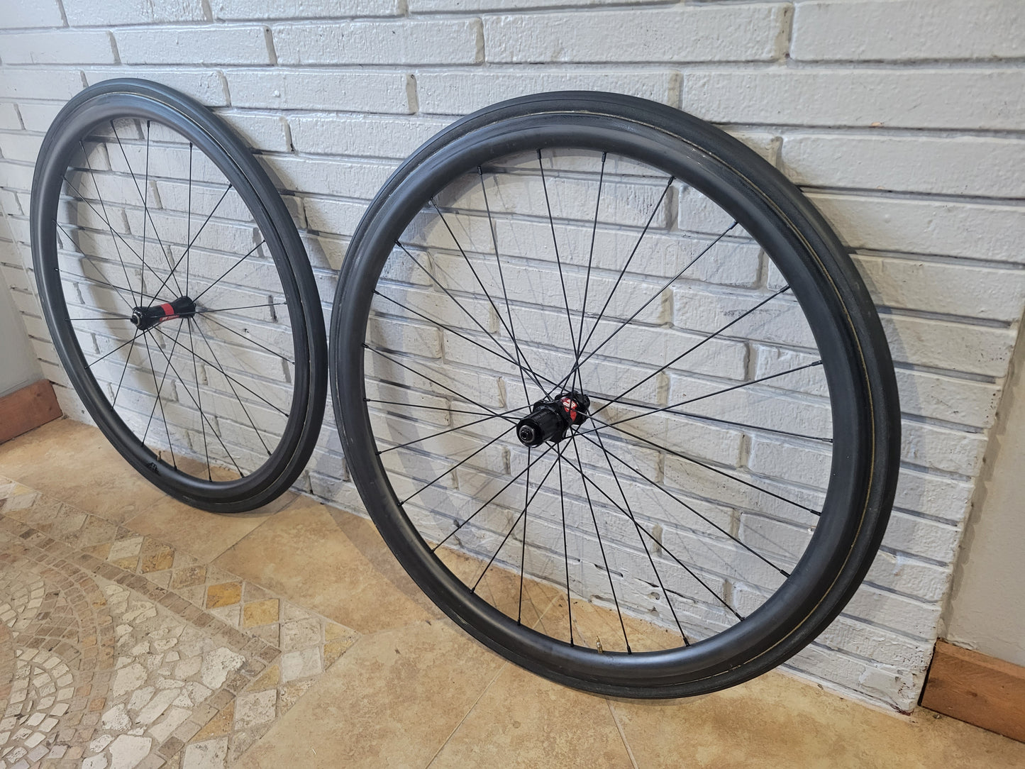 Light Bicycle DT Swiss 240 Carbon Road Wheelset Tubular