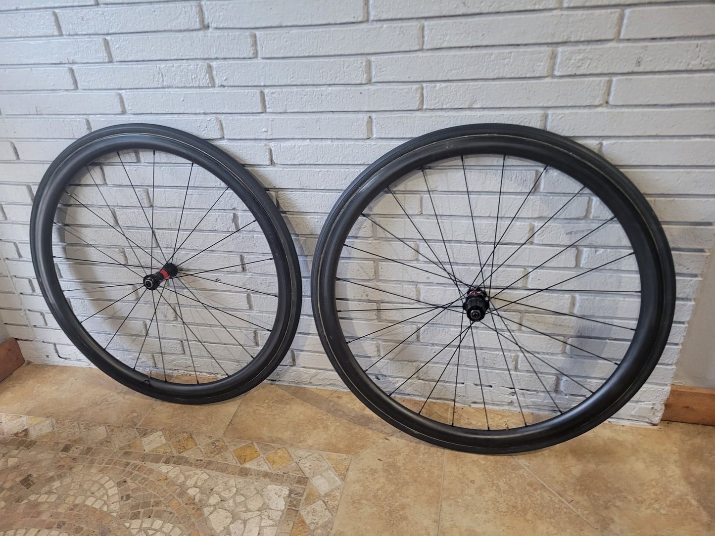 Light Bicycle DT Swiss 240 Carbon Road Wheelset Tubular