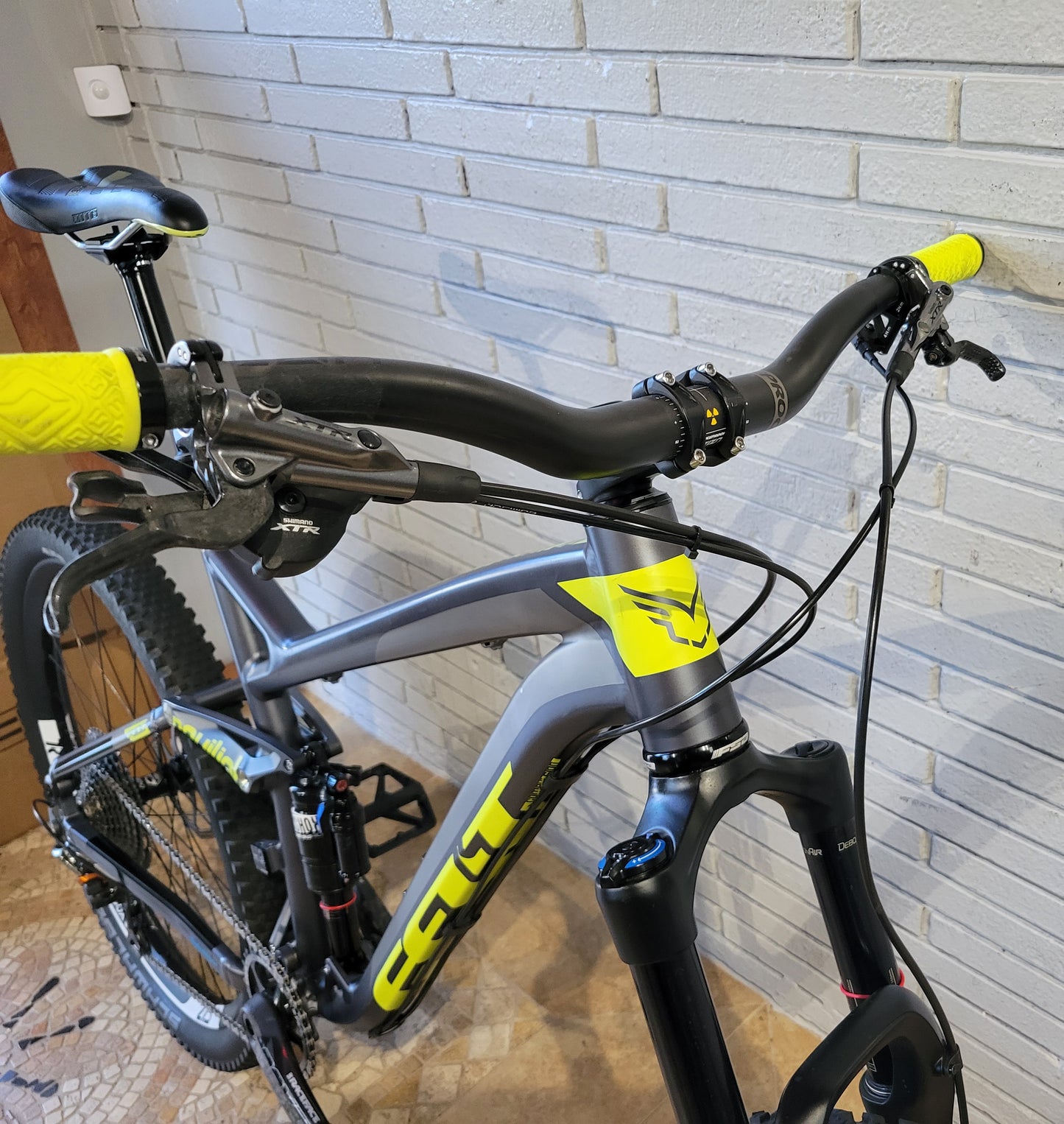 2017 Felt Compulsion 30 (Large) Major Upgrades