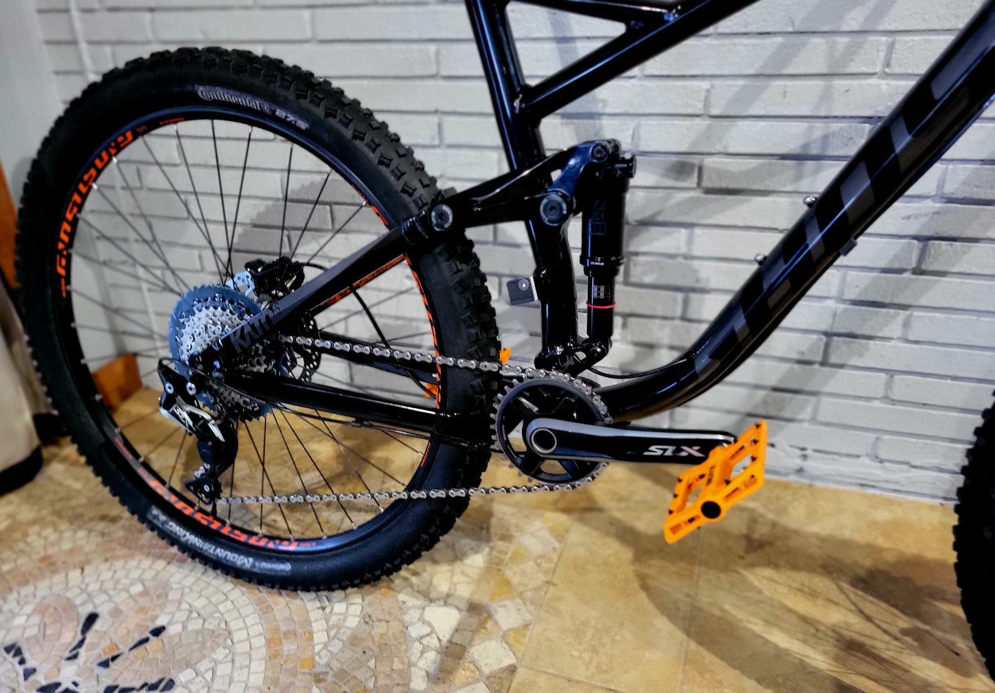 2019 Ghost Kato FS (Large)