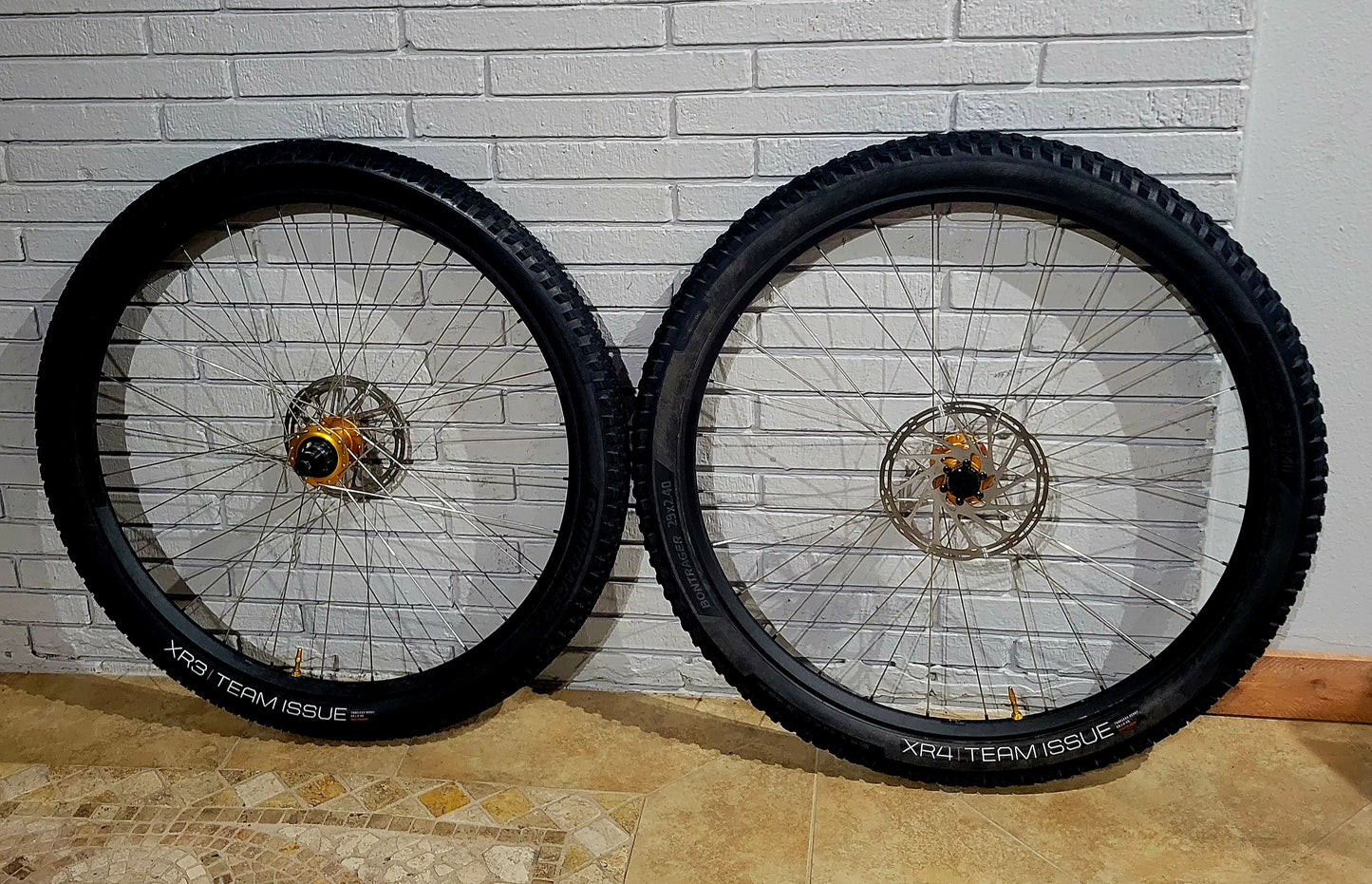 Dt Swiss 391 29 wheels w/Project 321 Gold hubs Boost