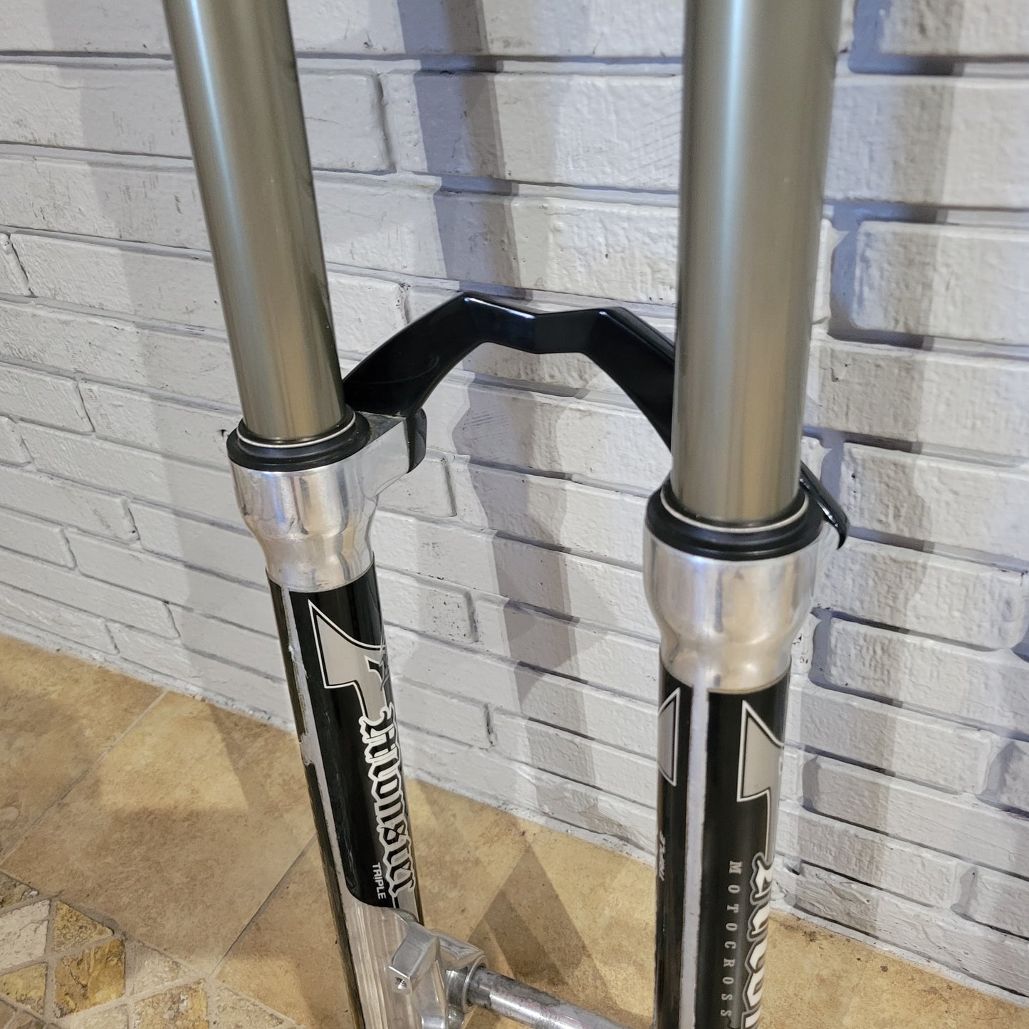 Marzocchi Monster T Downhill Fork and Stem