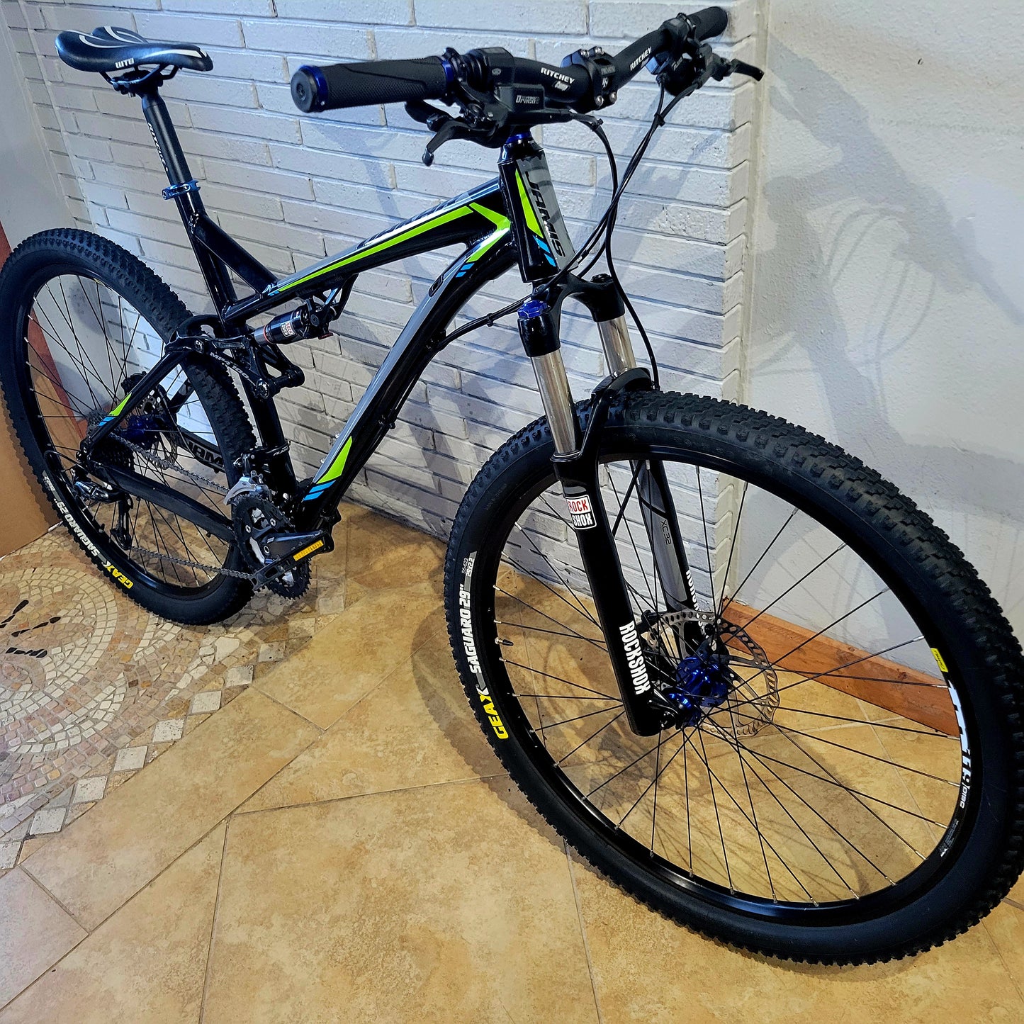 2016 Jamis Dakar XCR 29 Size XL
