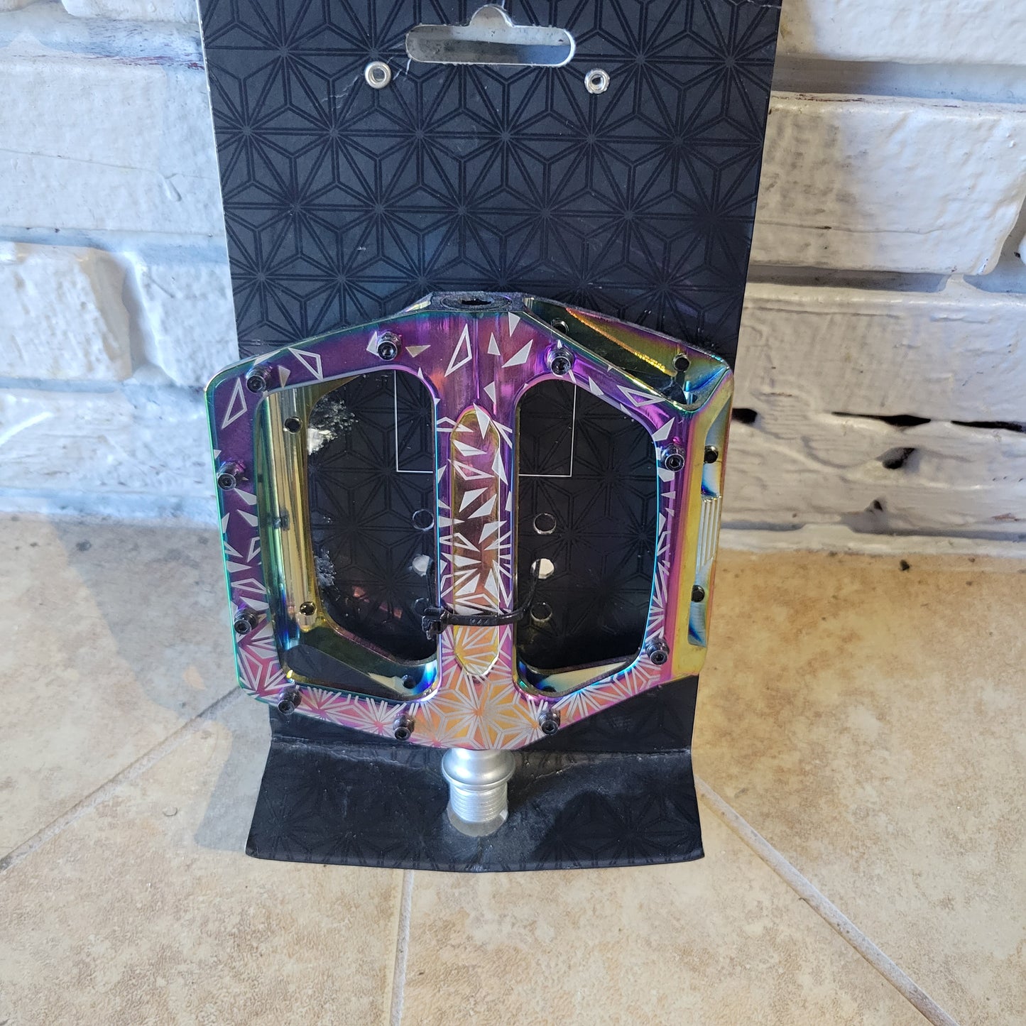 Supacaz Krypto DH pedal oil slick