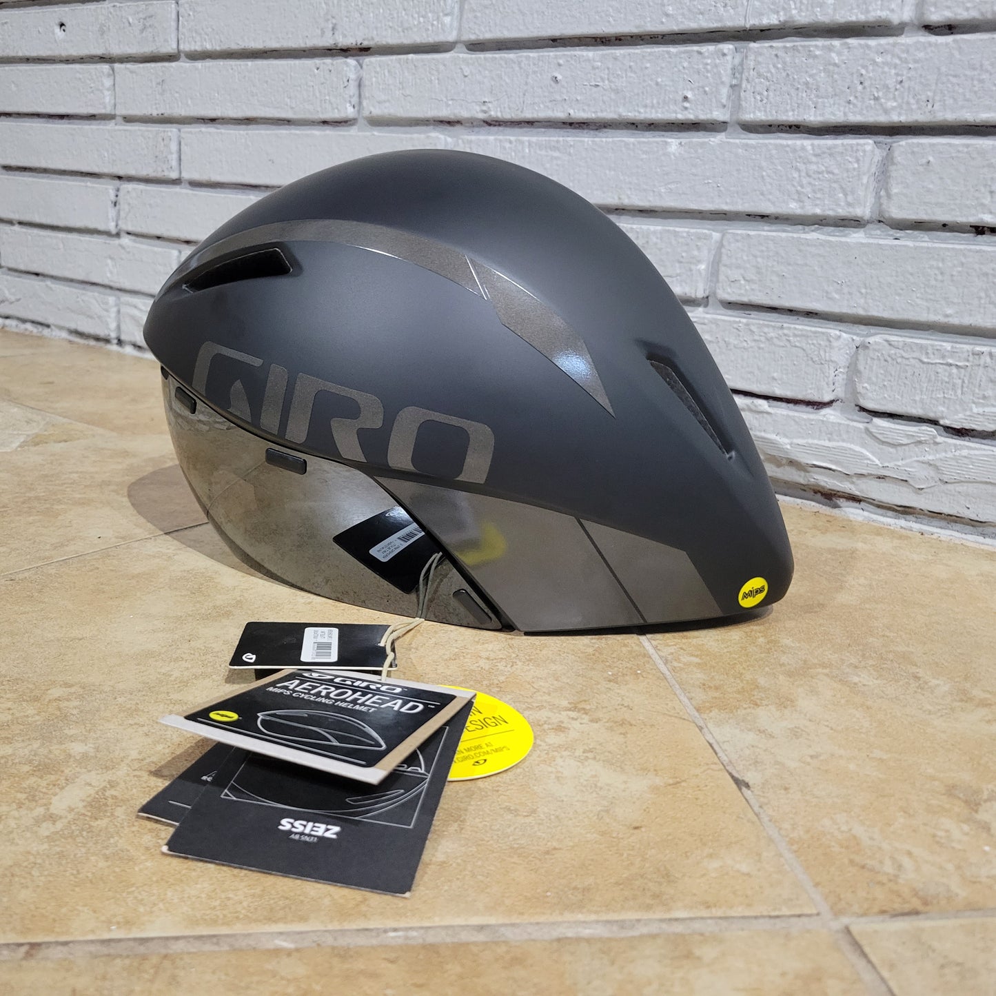 Giro Aerohead MIPS Size small