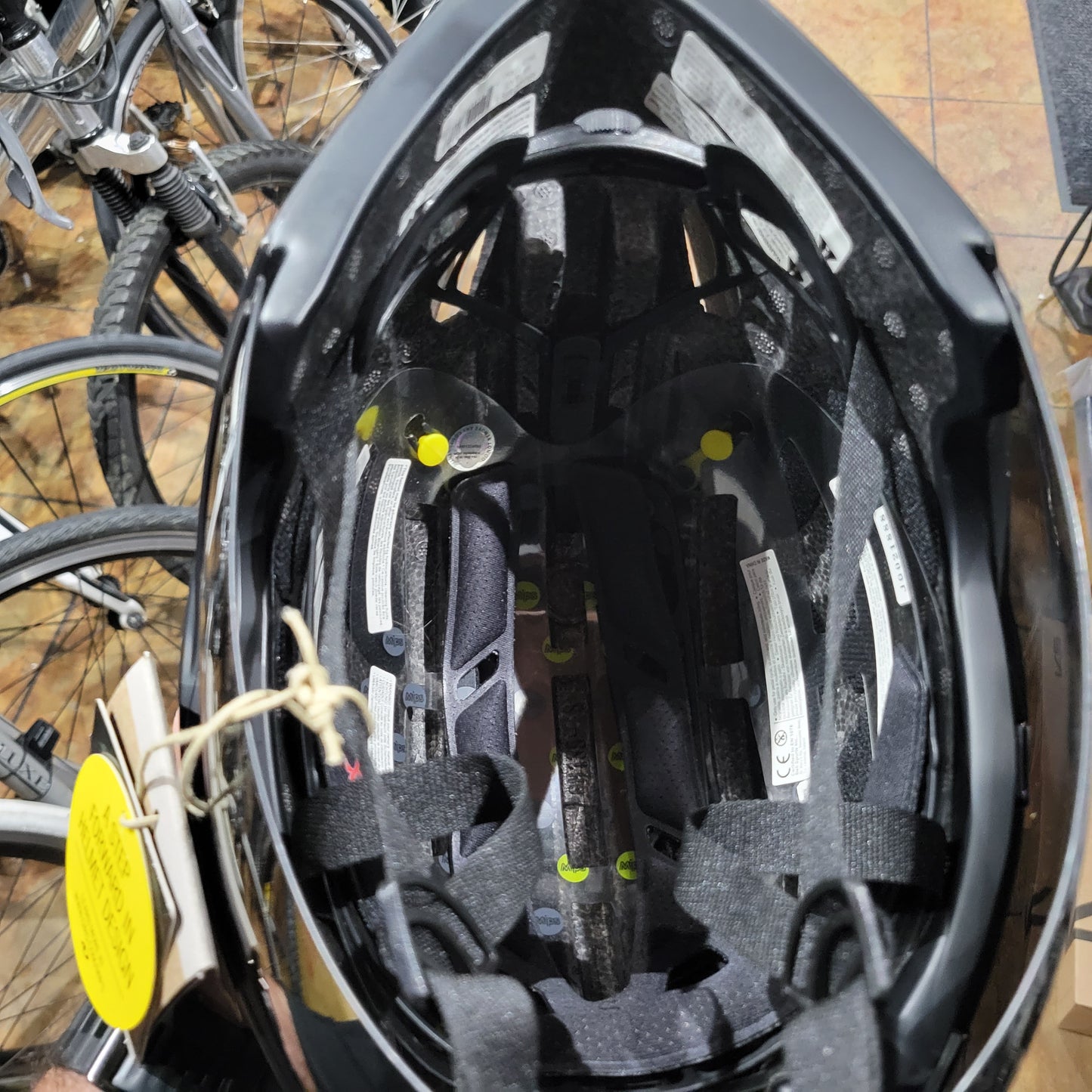 Giro Aerohead MIPS Size small