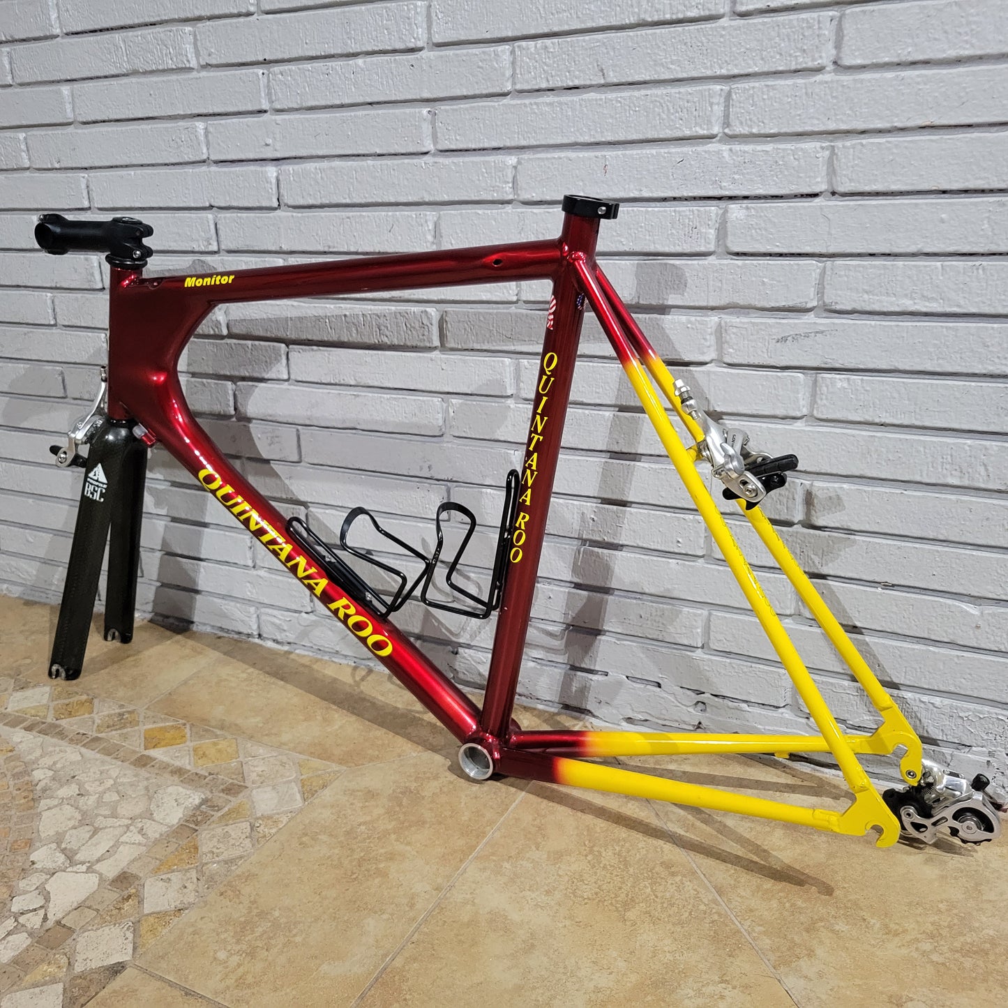 Quintana Roo Monitor frameset Dura-Ace 105 650c (Size 56cm)