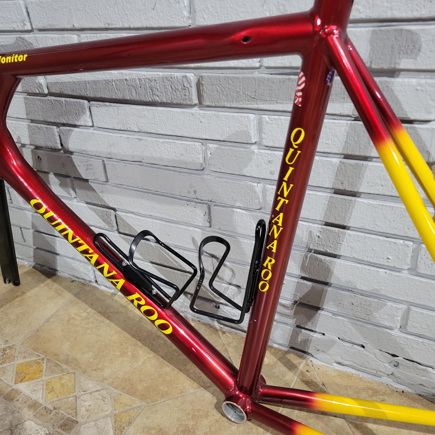 Quintana Roo Monitor frameset Dura-Ace 105 650c (Size 56cm)