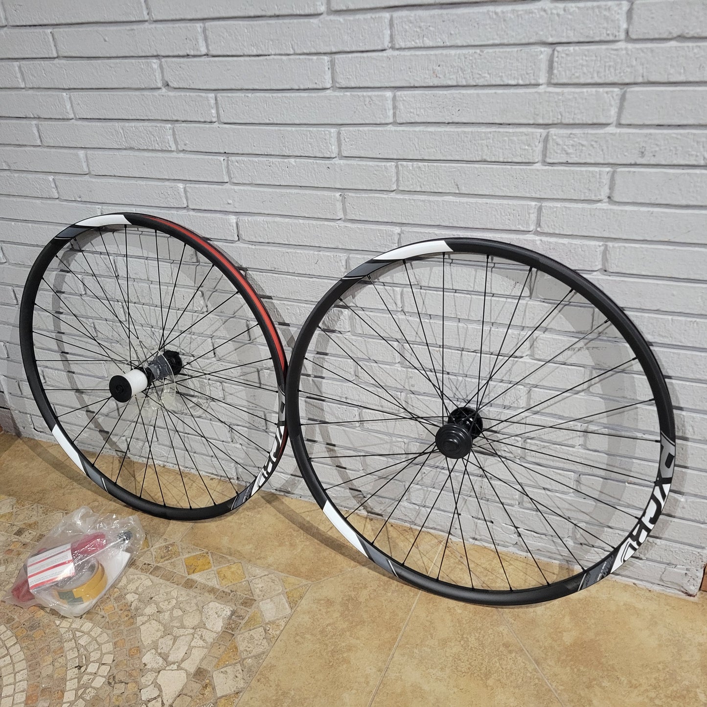 Giant P-XCR 0 Carbon wheelset 29