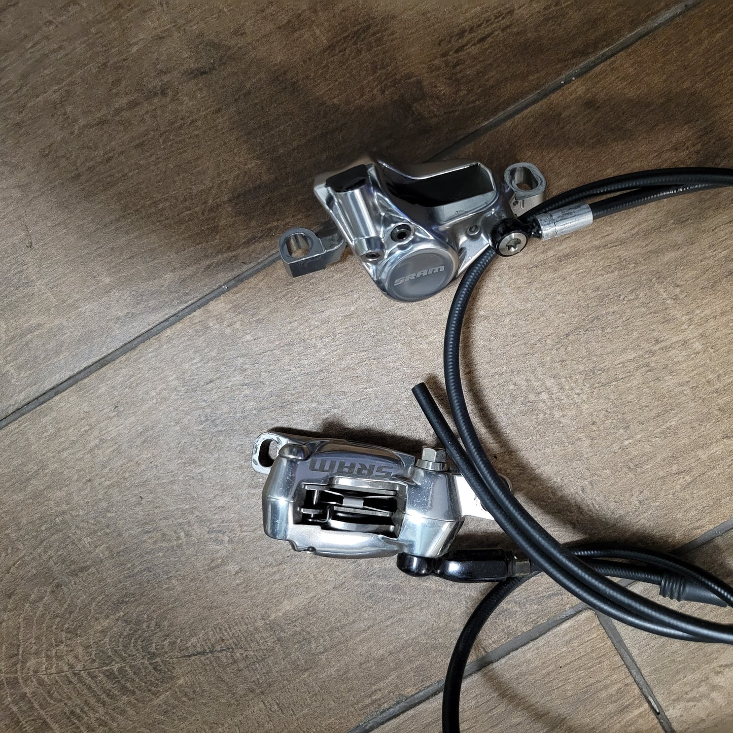 SRAM RED hydraulic post mount calipers