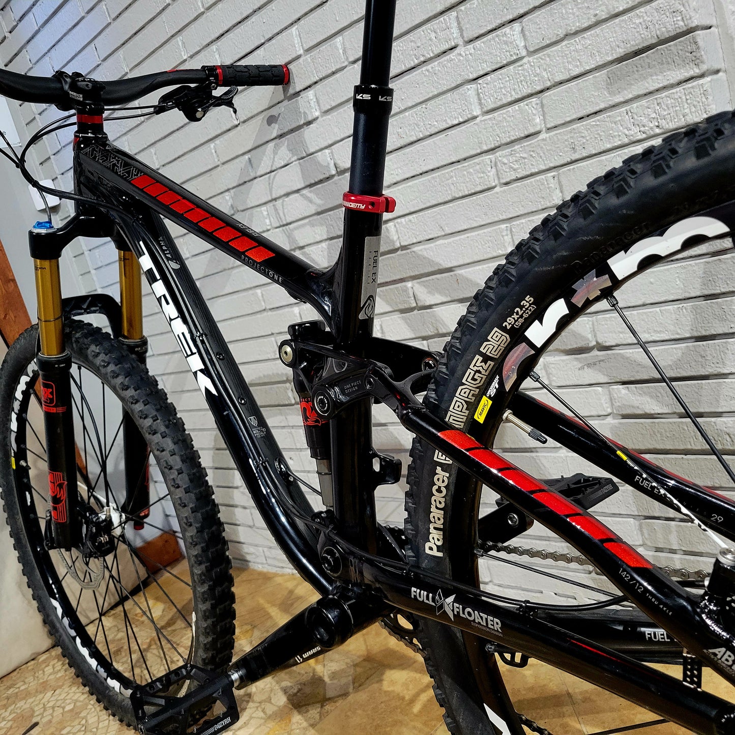 2016 Trek Fuel EX 9 (Medium)