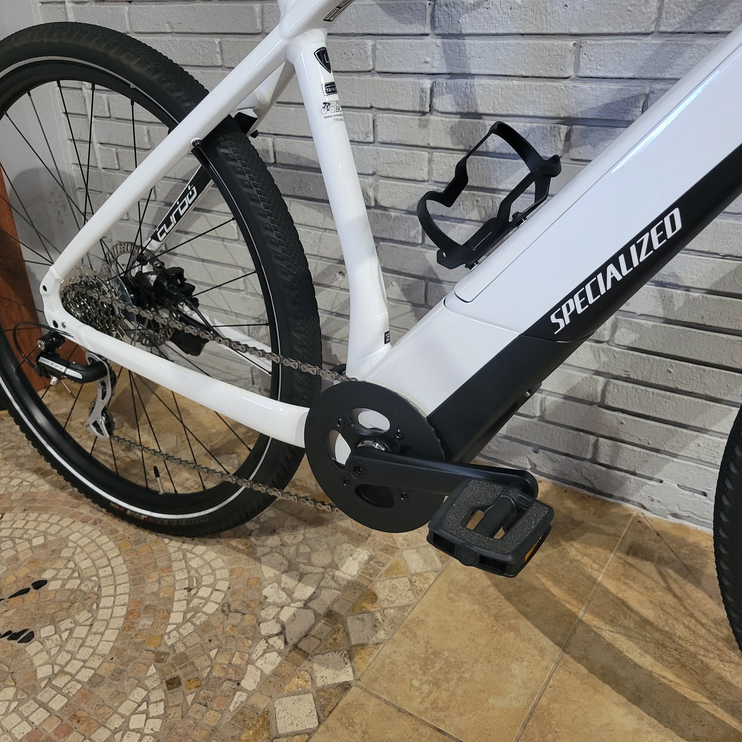 2019 Specialized Turbo Vado White (Large)