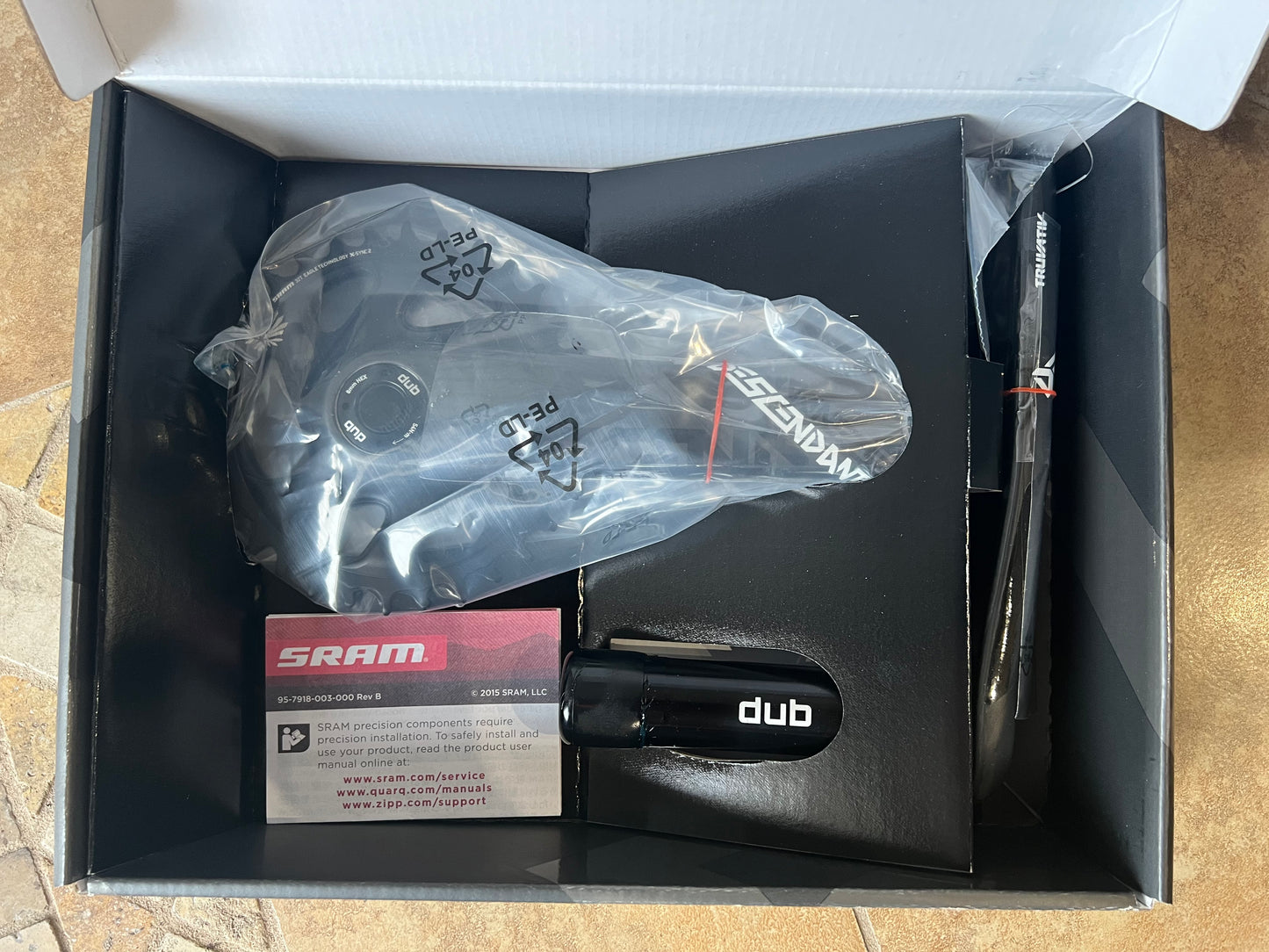 Truvativ Descendant Carbon DUB Crankset