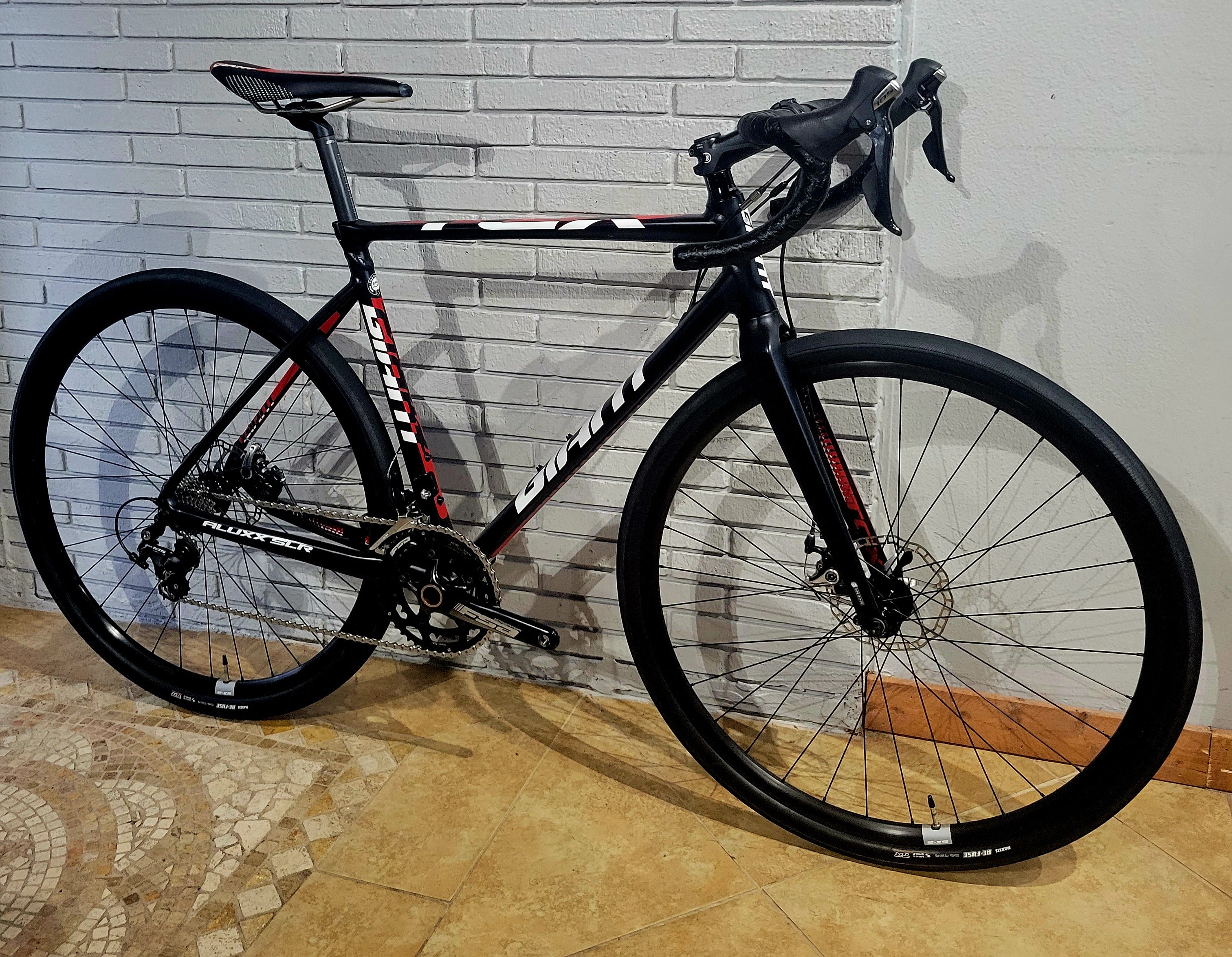 2015 Giant TCX Gravel CX Road bike (Medium) – South Tampa Bicycle Co.