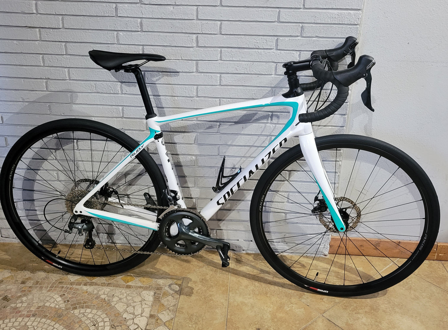 2019 Specialized Ruby Carbon (54) road bike