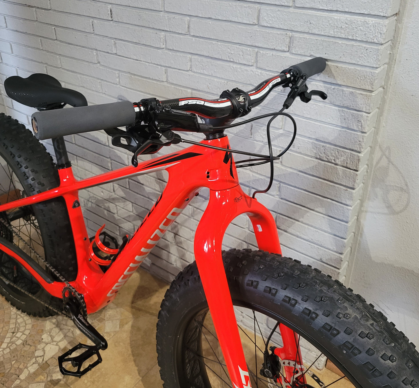 2017 Specialized Fatboy Carbon (Small) Upgraded