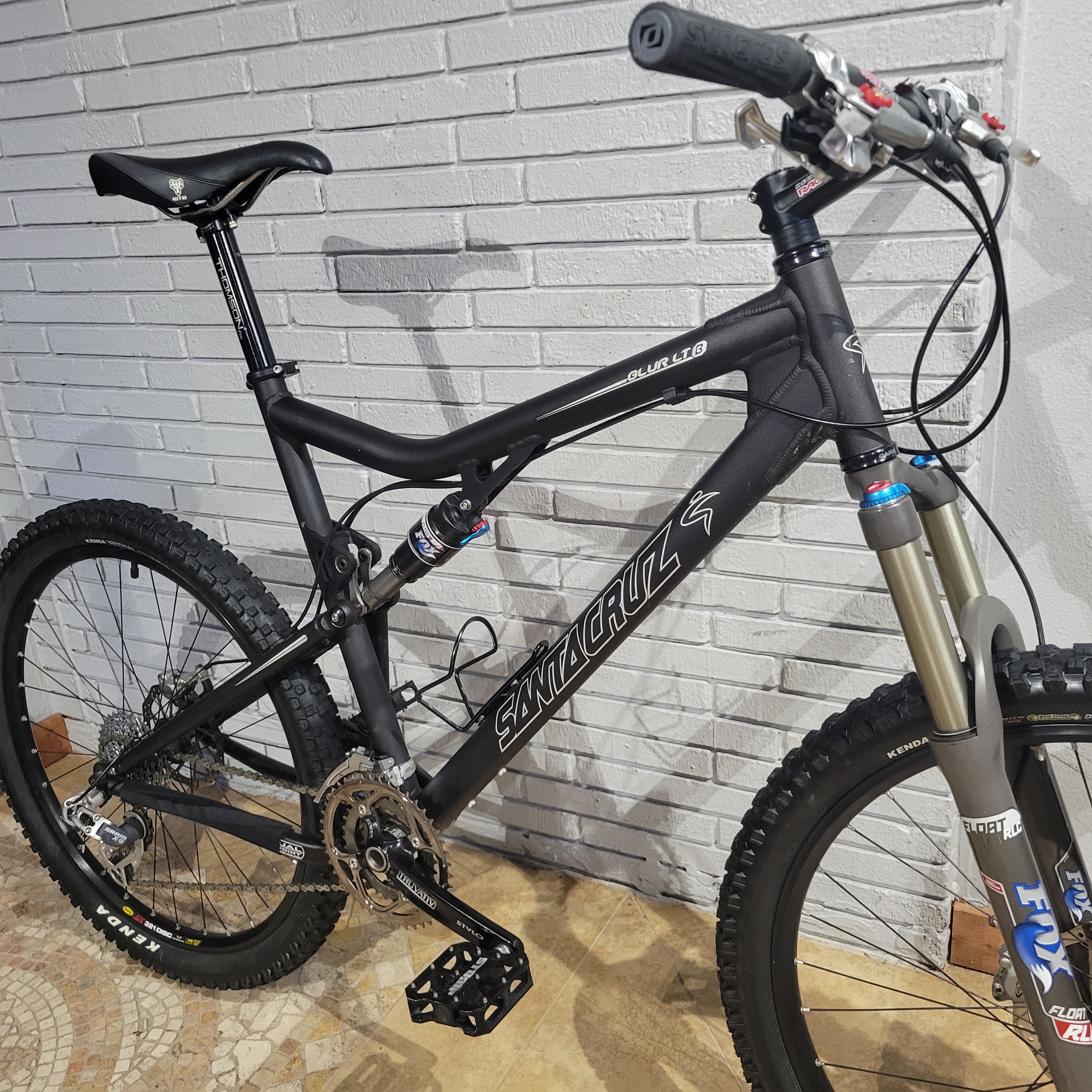 Santa cruz blur lt mountain bike online