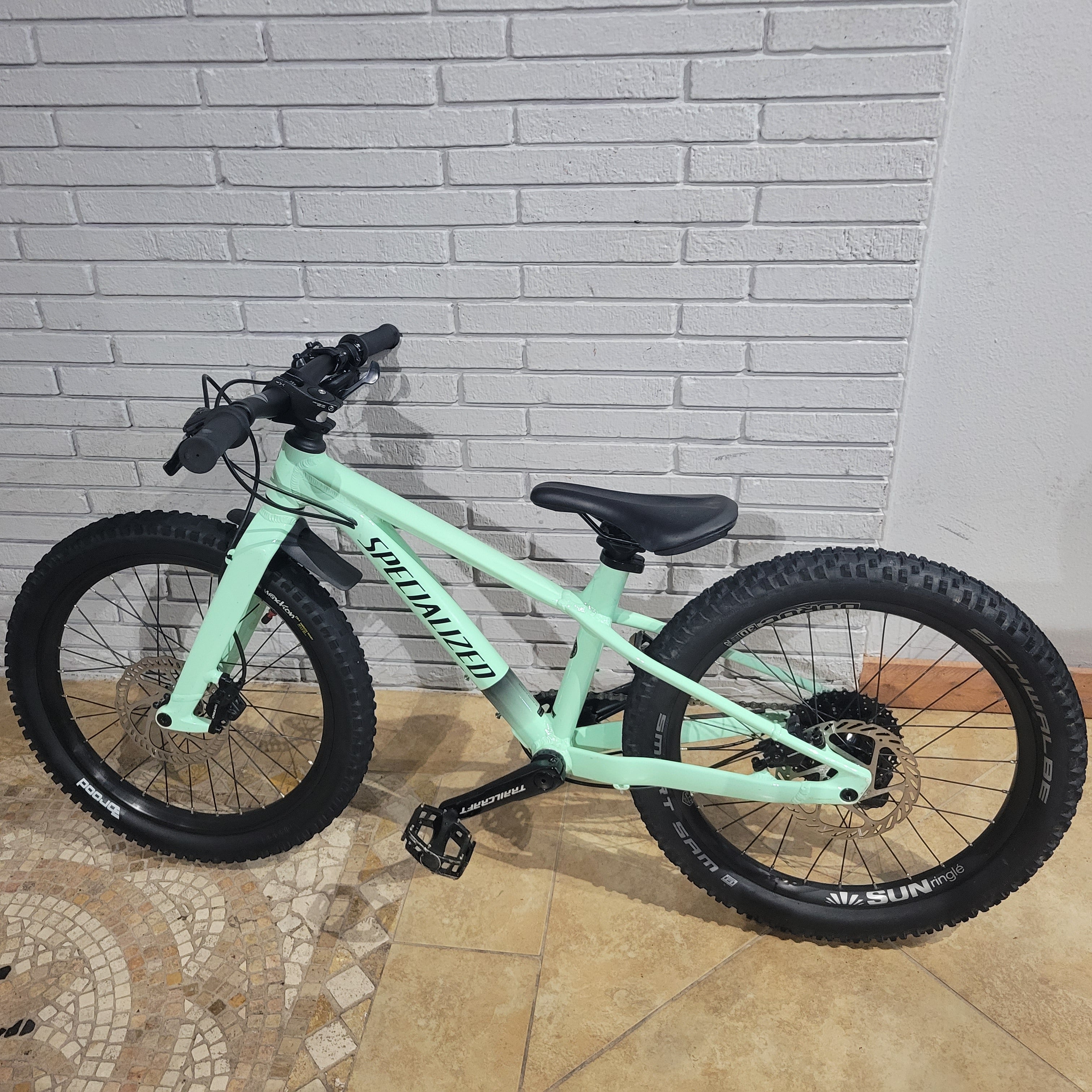 Specialized riprock 24 deals turquoise