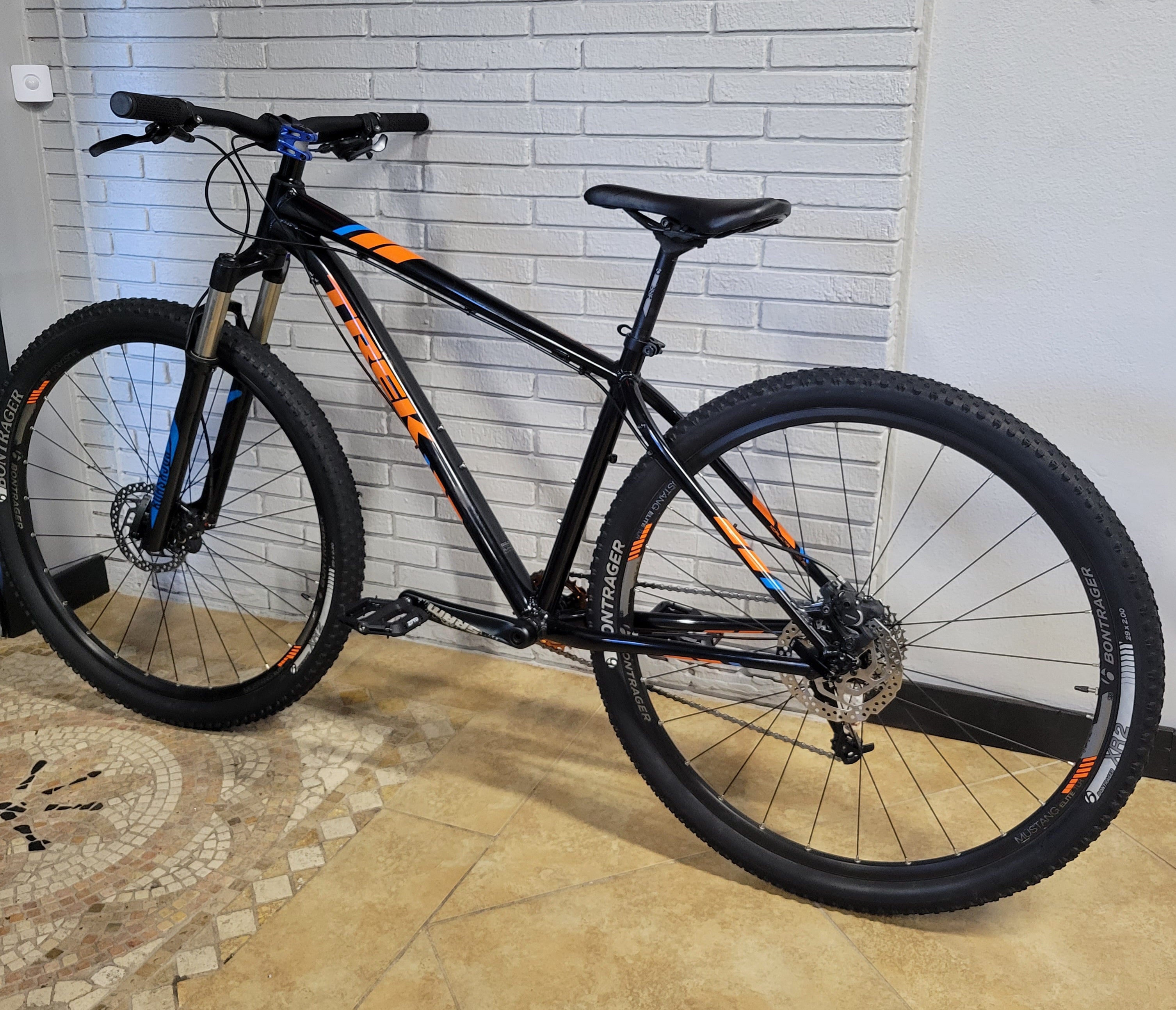 Trek x caliber 8 best sale 2016 precio