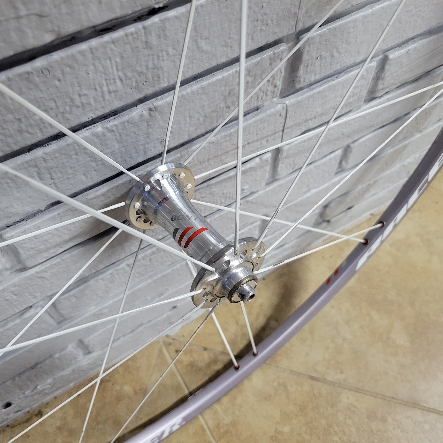 Bontrager Race Lite wheelset 700c Rim clincher