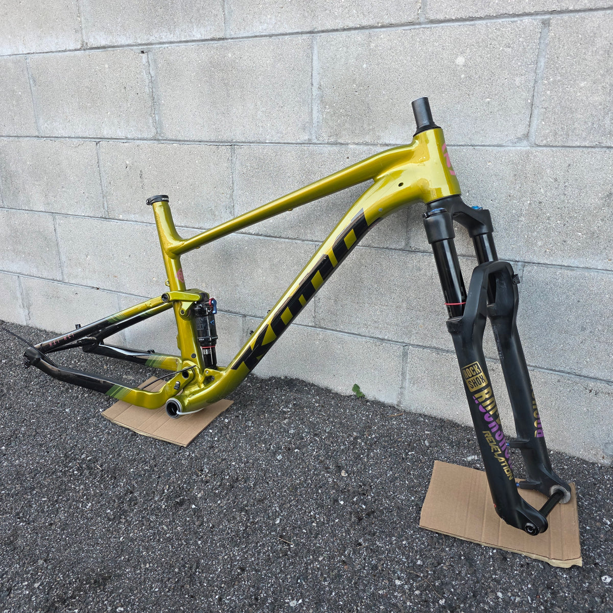 2022 Kona Hei Hei AL Frameset w/ RockShox Fork (Size Large)