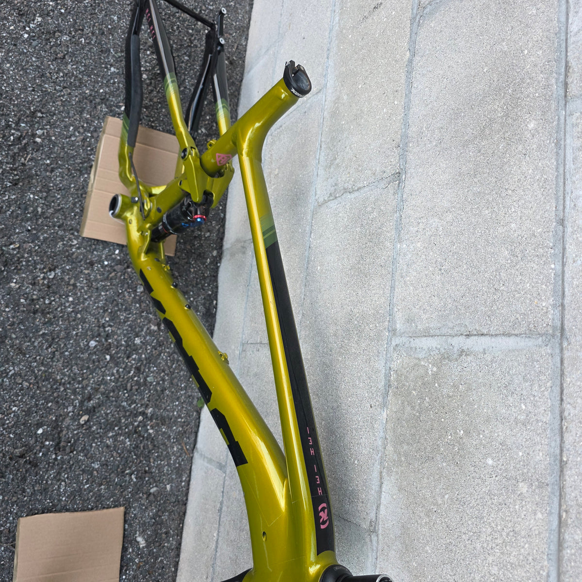 2022 Kona Hei Hei AL Frameset w/ RockShox Fork (Size Large)