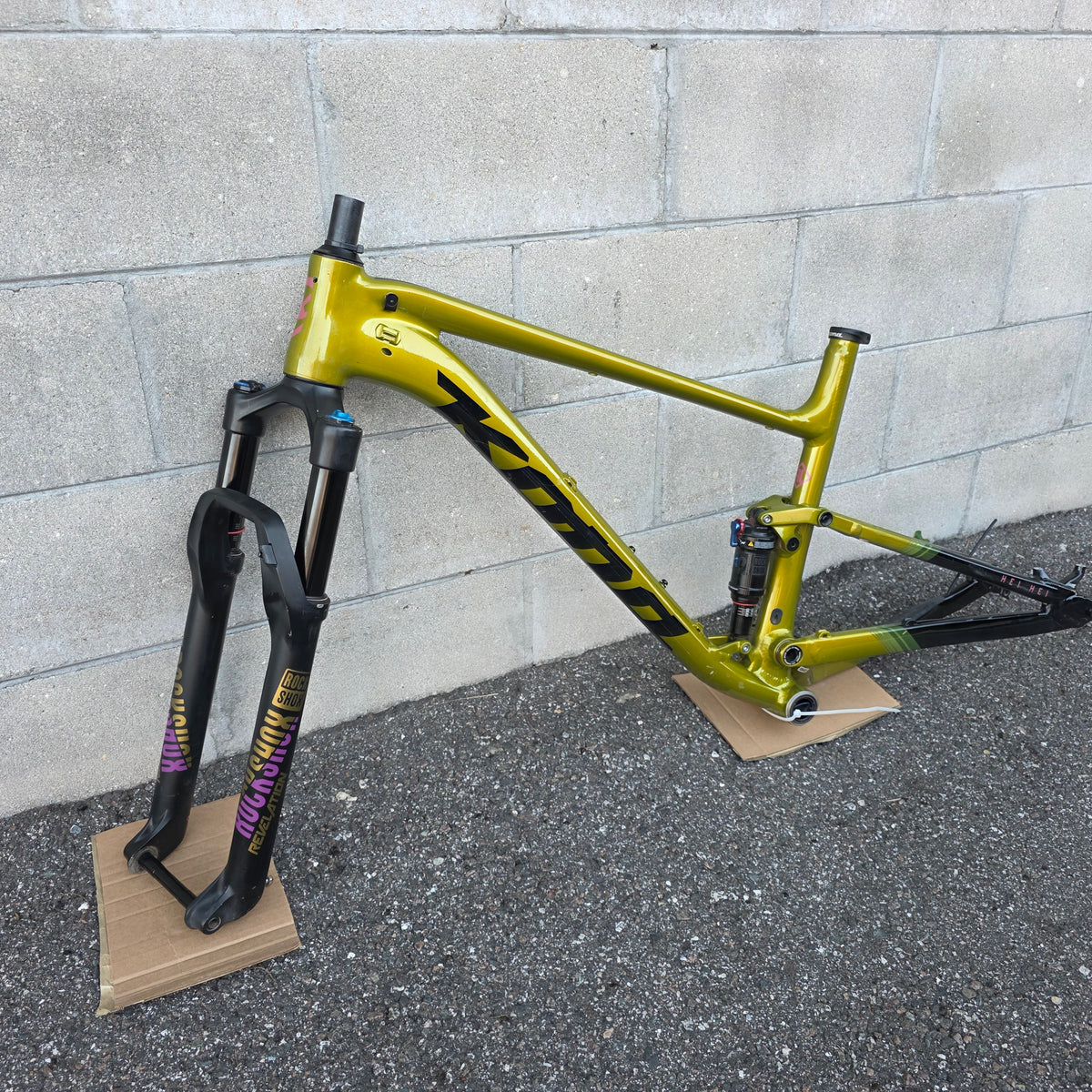 2022 Kona Hei Hei AL Frameset w/ RockShox Fork (Size Large)