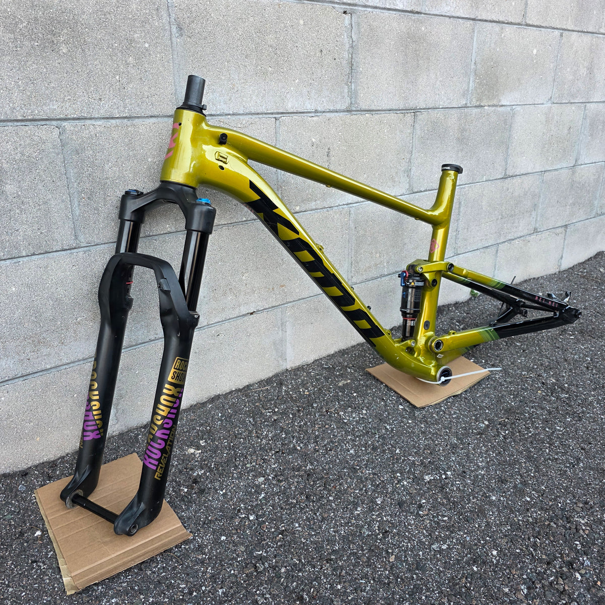 2022 Kona Hei Hei AL Frameset w/ RockShox Fork (Size Large)