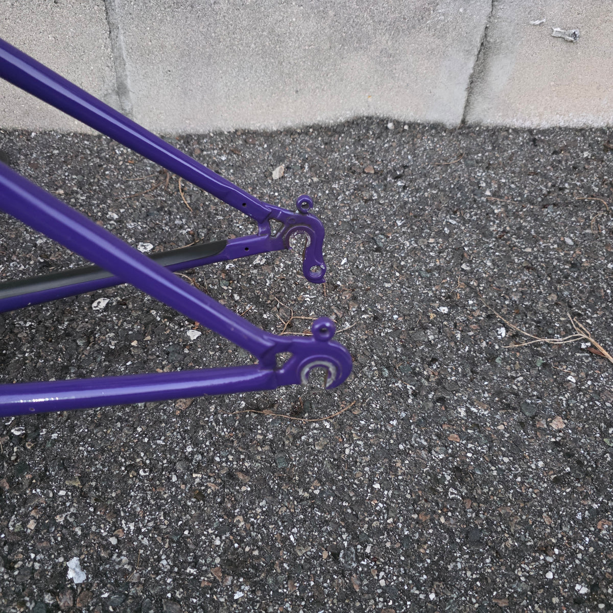 Kona Lava Dome 16" Vintage Purple - P2 Fork