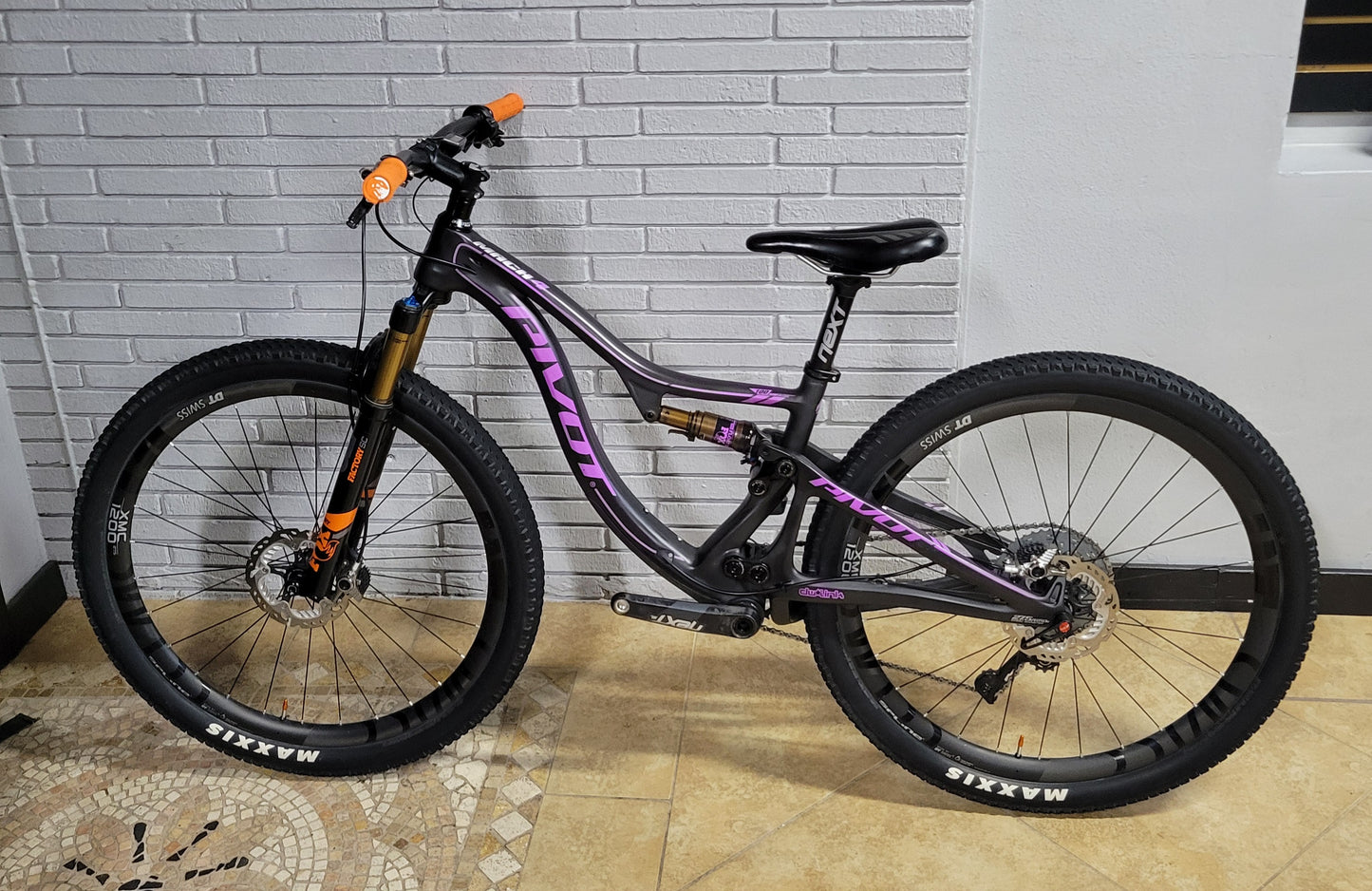 2016 Pivot Mach 4 27.5 (XS Extra Small)