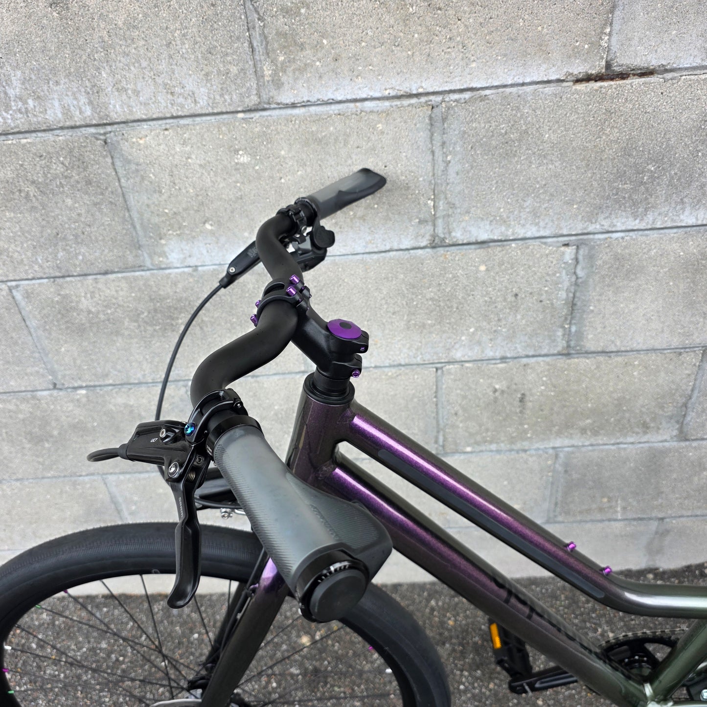 2024 Cannondale Treadwell Women's Remixte SRAM FORCE AXS (Medium)