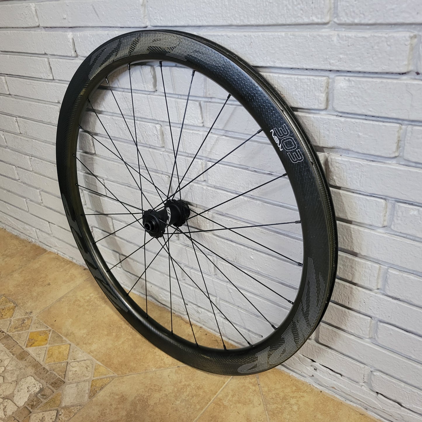 Zipp 303 NSW front wheel