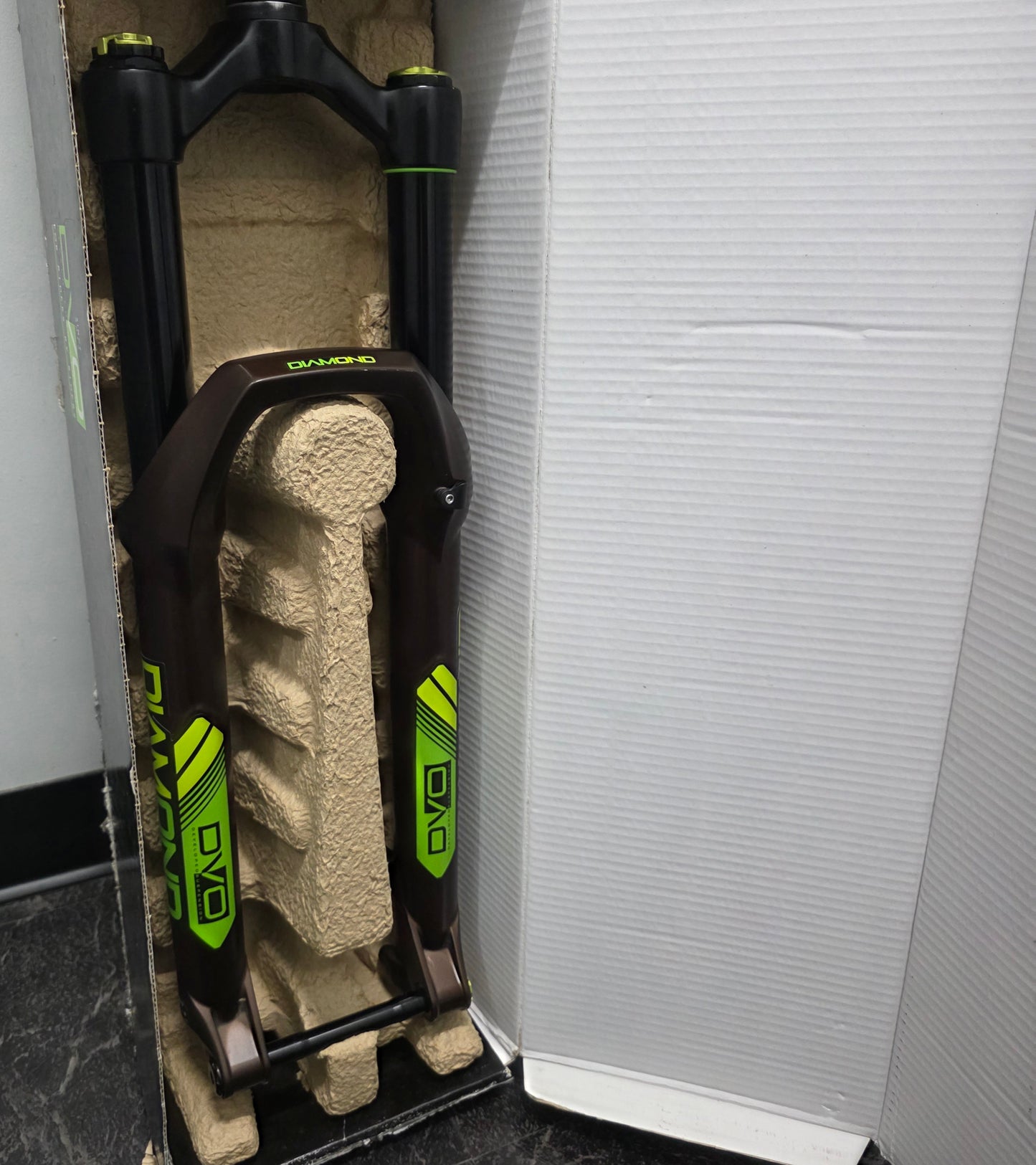 DVO Diamond Fork 160mm Boost 51