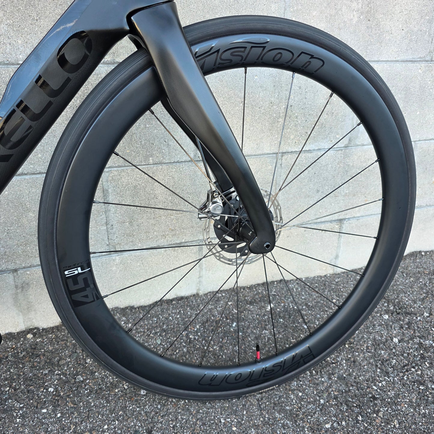 Pinarello Dogma F12 (56cm) SRAM Red AXS