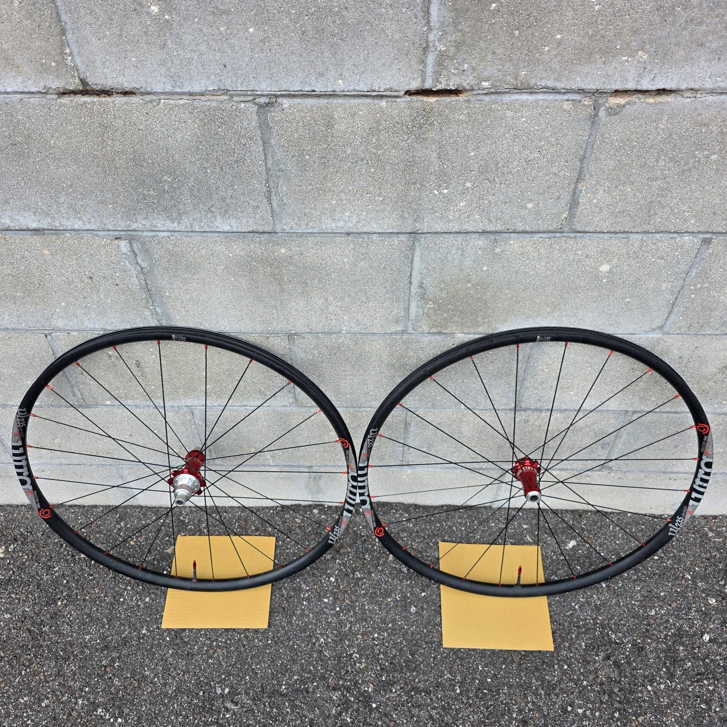 Industry Nine UL235 Wheelset Gravel, All Road, MTB. Xd. Centerlock