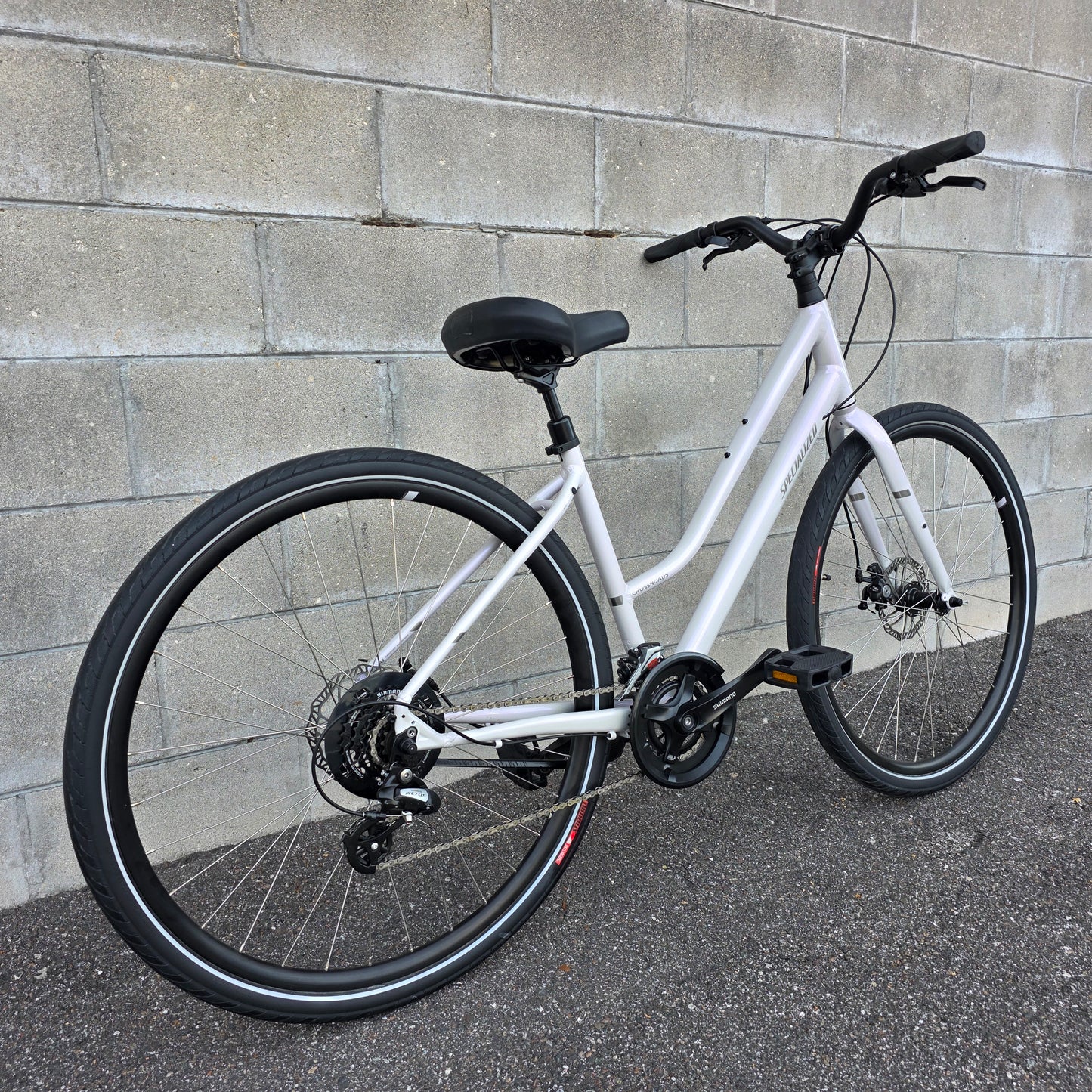 Specialized Crossroads 2.0 Lo-Step (Medium) Pearl White
