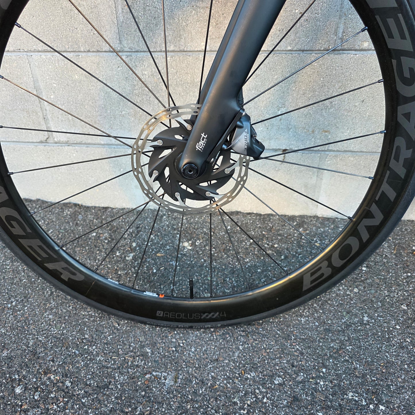 Specialized S-Works Venge Vias AXS (46cm XS) XXX Carbon Wheels