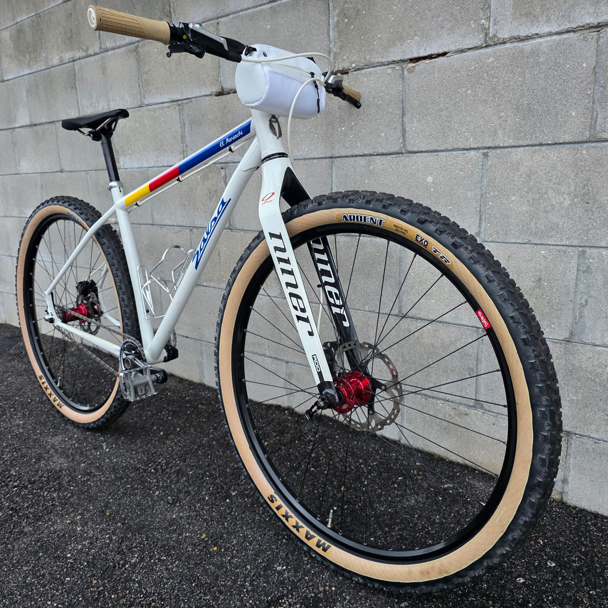 Salsa El Mariachi SS 29 (Large) Chris King