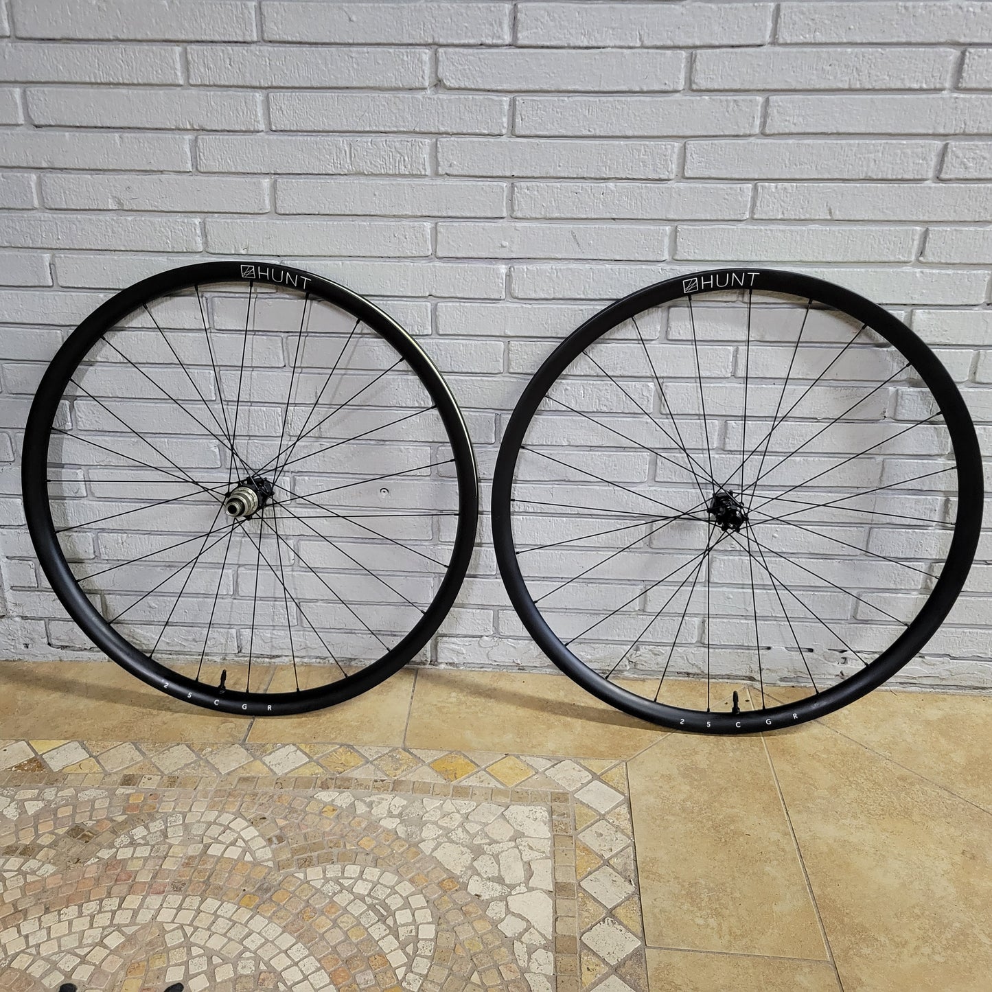 Hunt CGR25 Carbon Gravel Race Wheelset