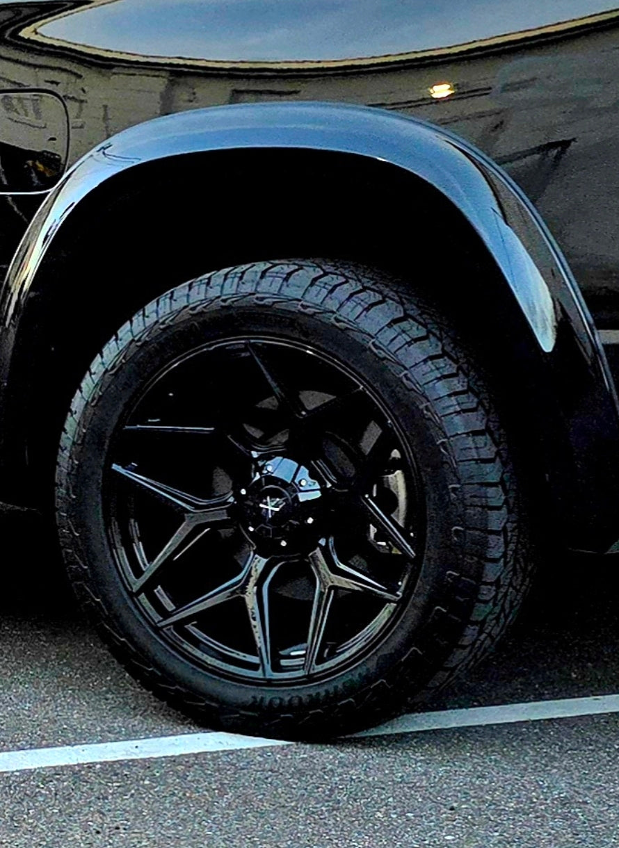 22" Wheels and Hankook Dynapro AT2 Xtreme RF12 305/45r22 tires RAM Chevy 6x139.7 6x135