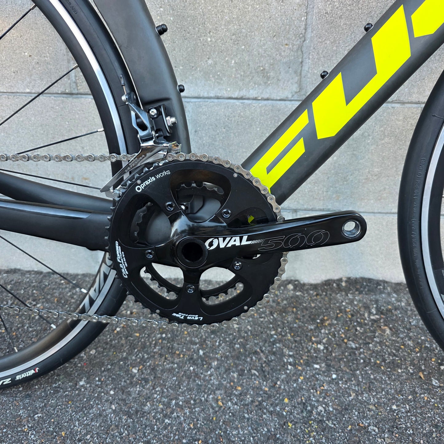 Fuji Transoinc 2.5 Carbon Road Bike  56cm