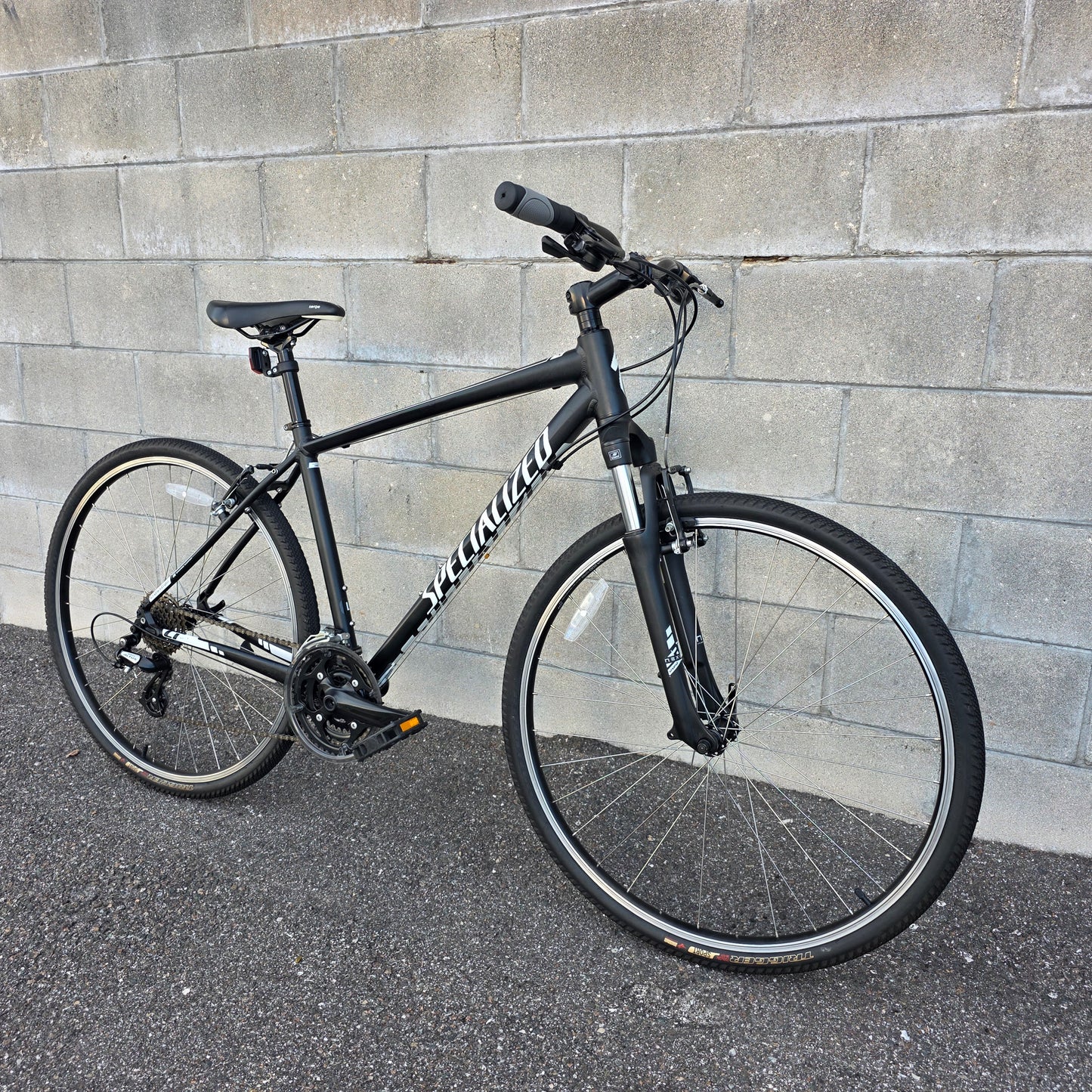 Specialized Crossroads Hybrid Fitness Bike (Large)