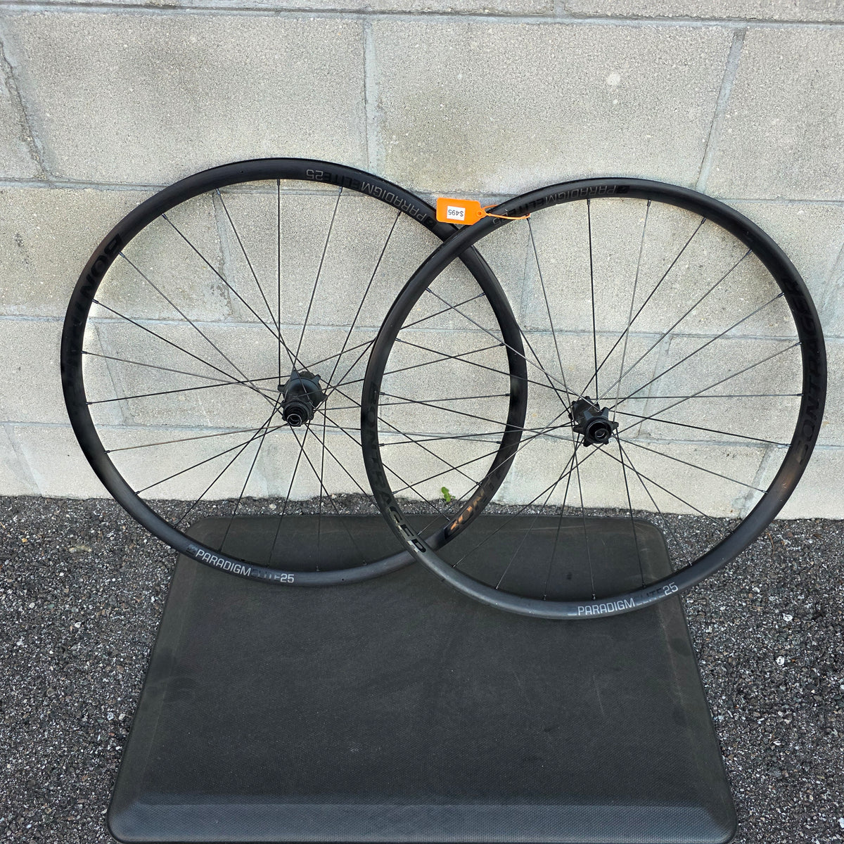 Bontrager Paradigm Elite 25 Alloy Wheelset 108pt